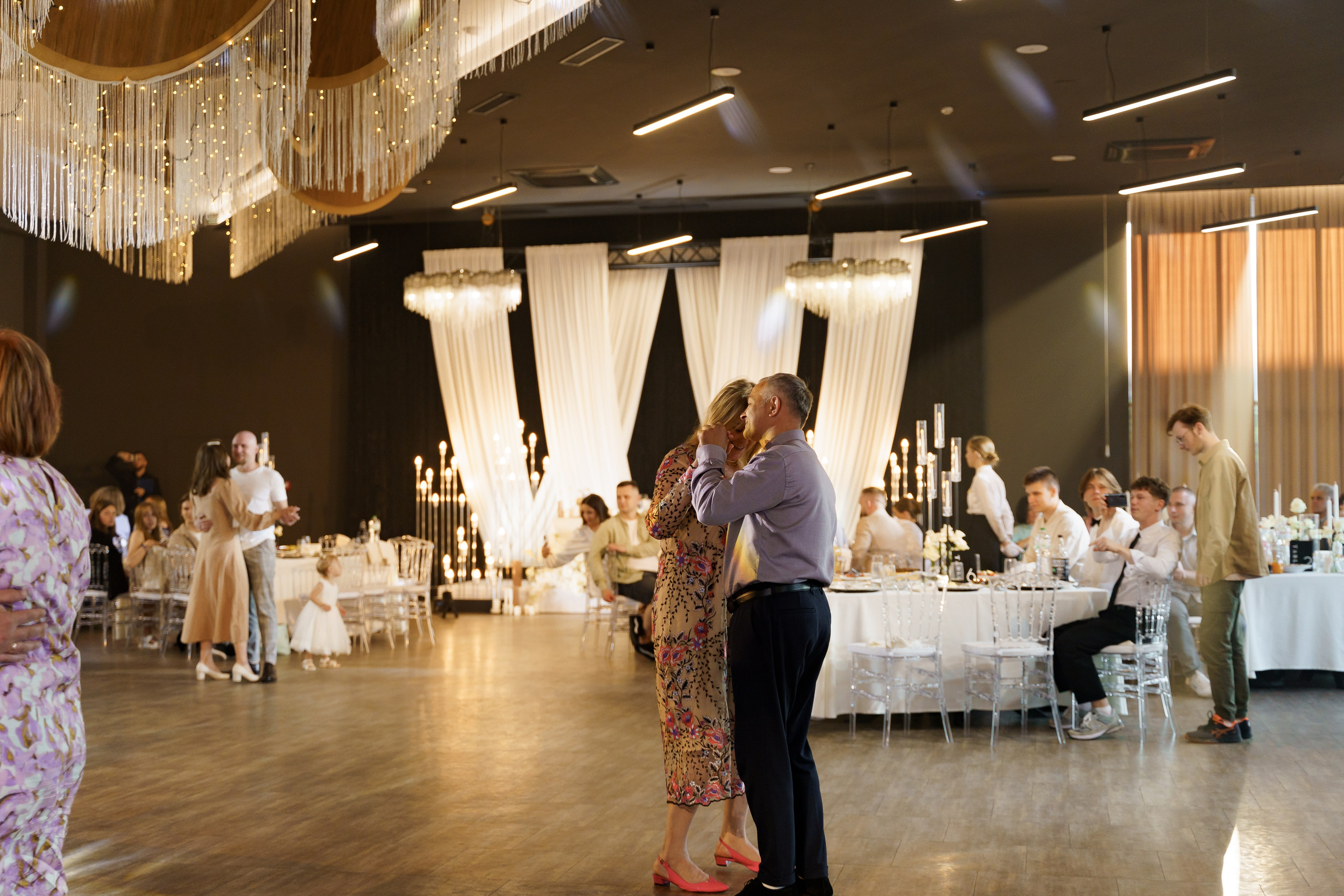 Віталій & Ліліана. Весільний фотограф Львів Софія Крайник