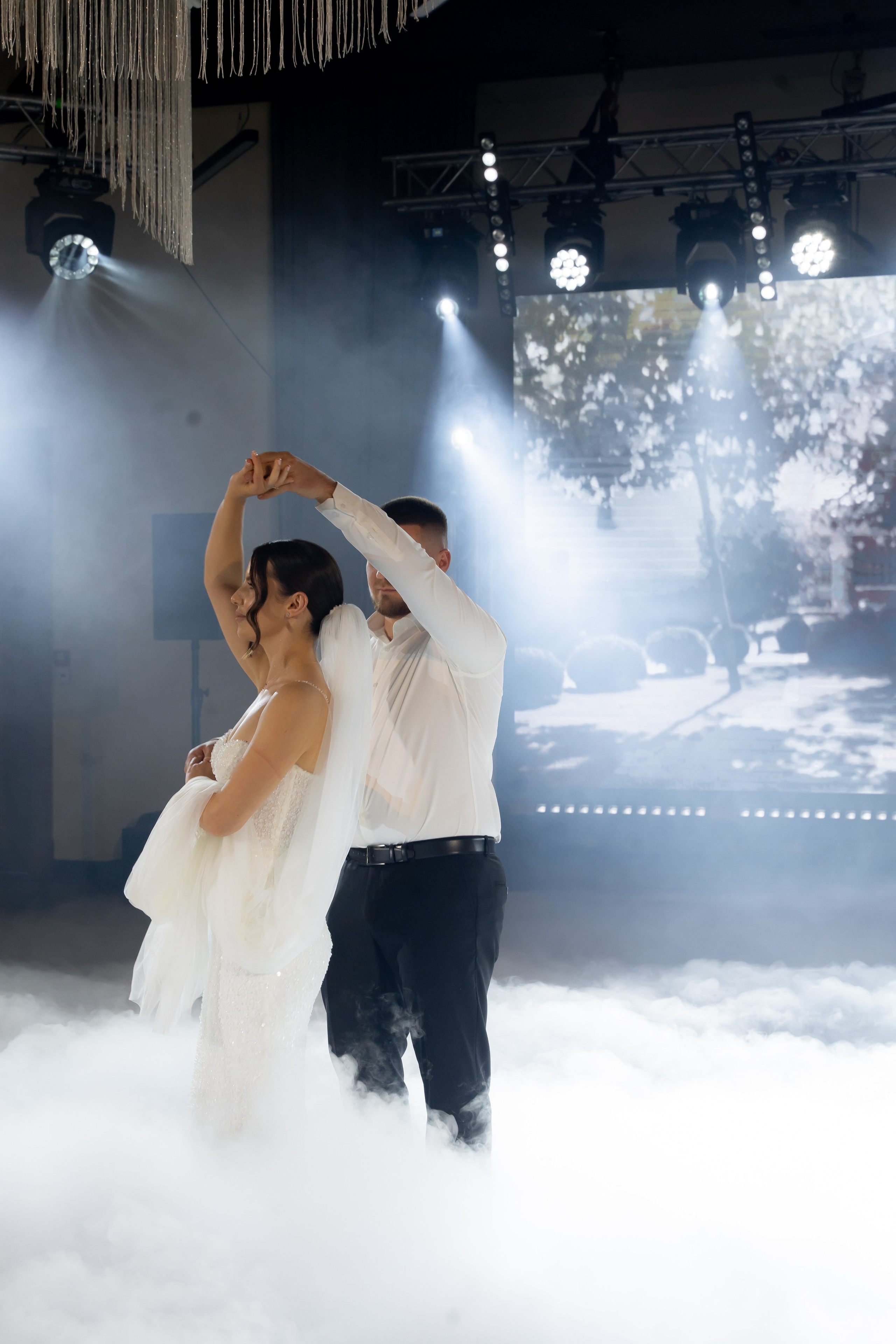 Ю&А. Весільний фотограф Львів Софія Крайник