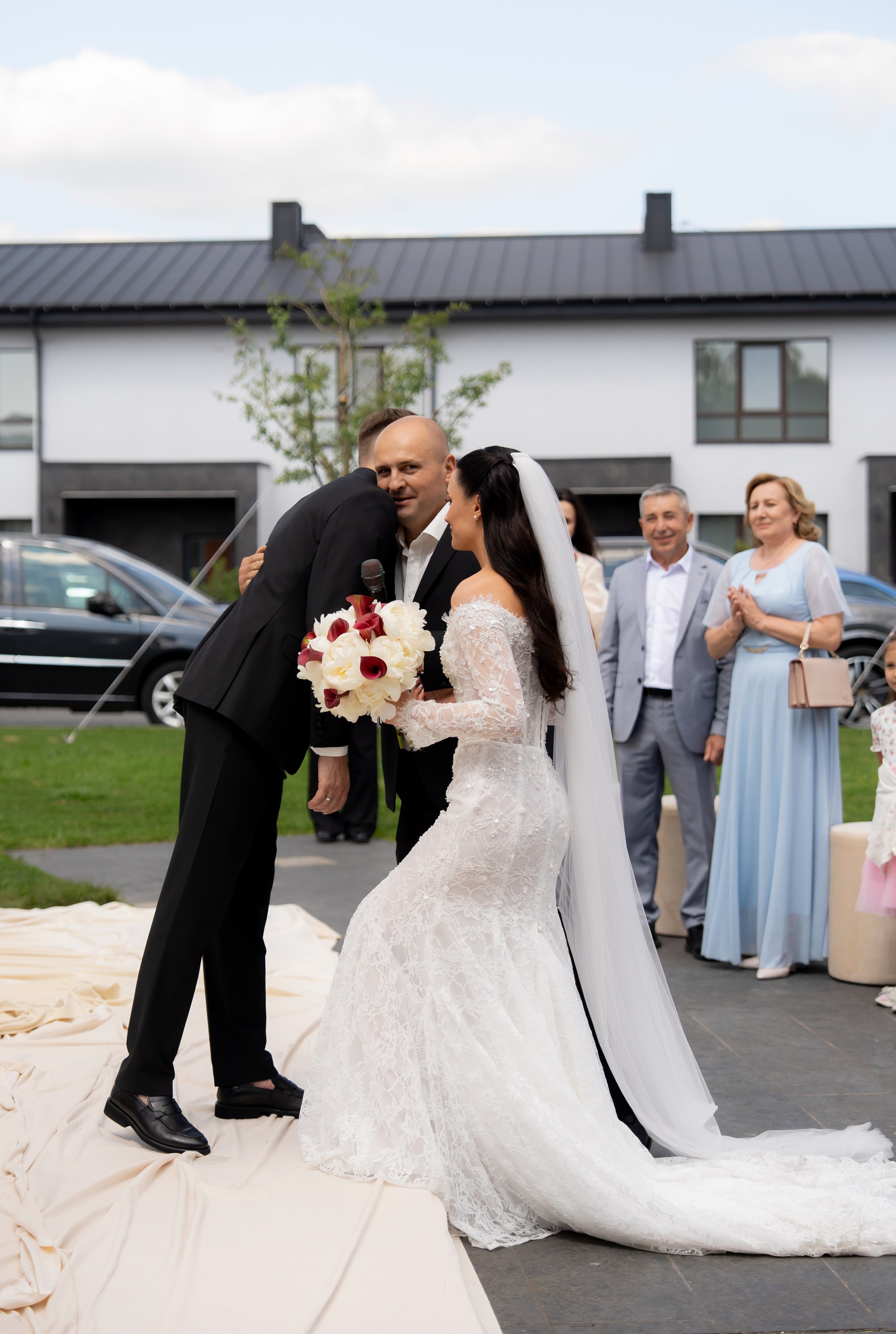 Ірина & Назар. Весільний фотограф Львів Софія Крайник