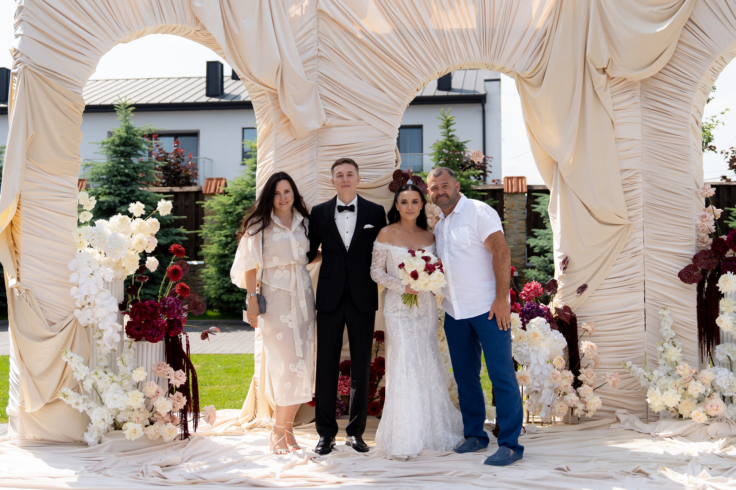 Ірина & Назар. Весільний фотограф Львів Софія Крайник