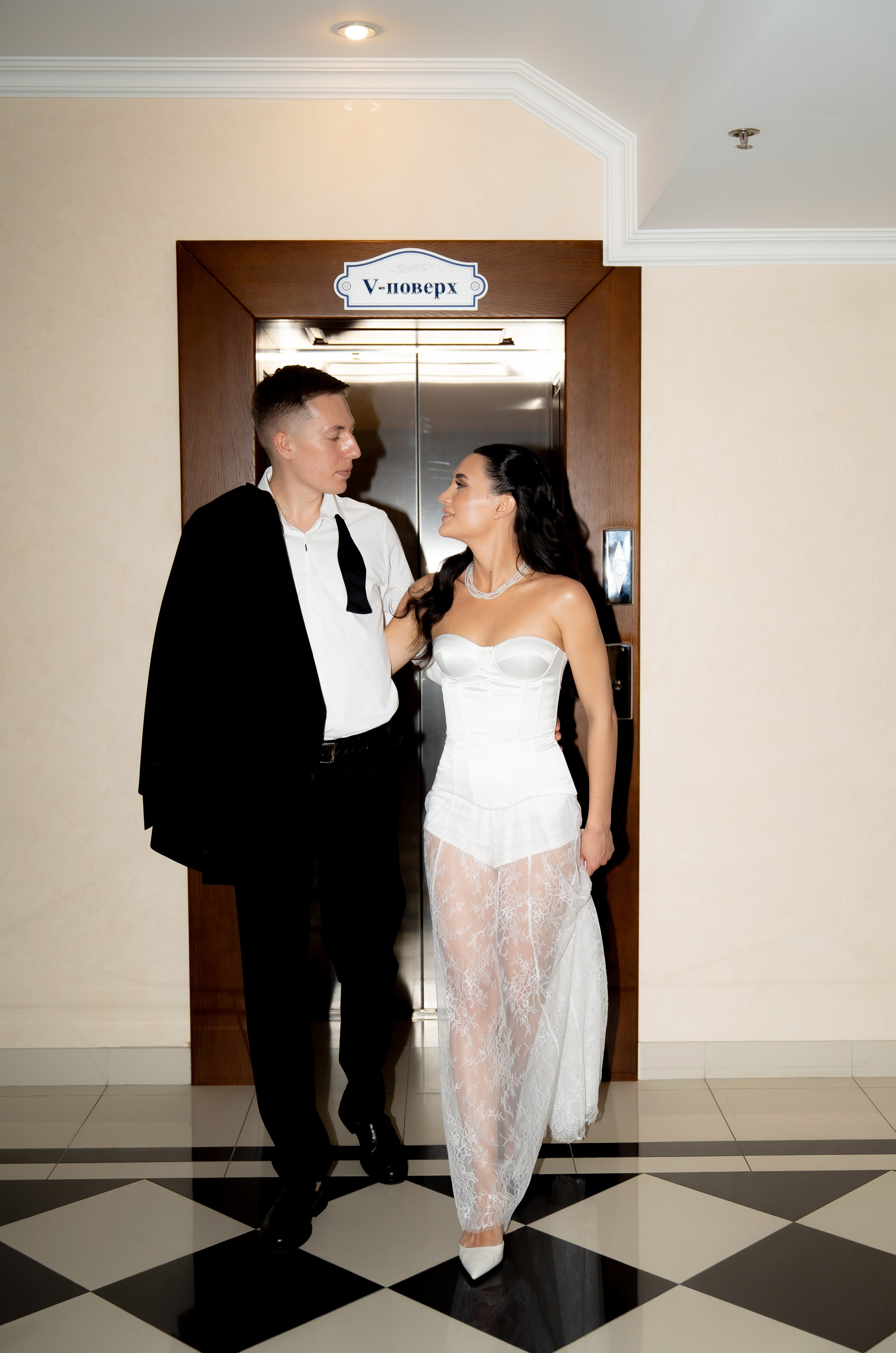 Ірина & Назар. Весільний фотограф Львів Софія Крайник