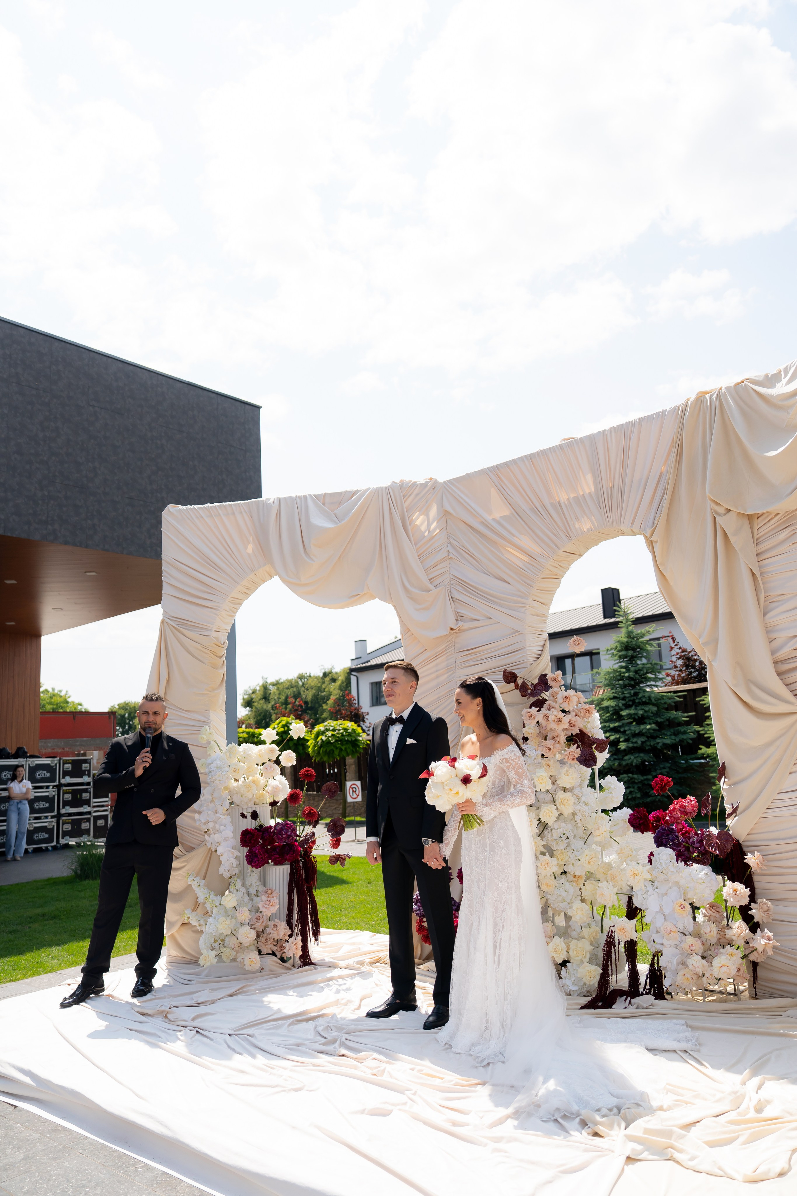 Ірина & Назар. Весільний фотограф Львів Софія Крайник