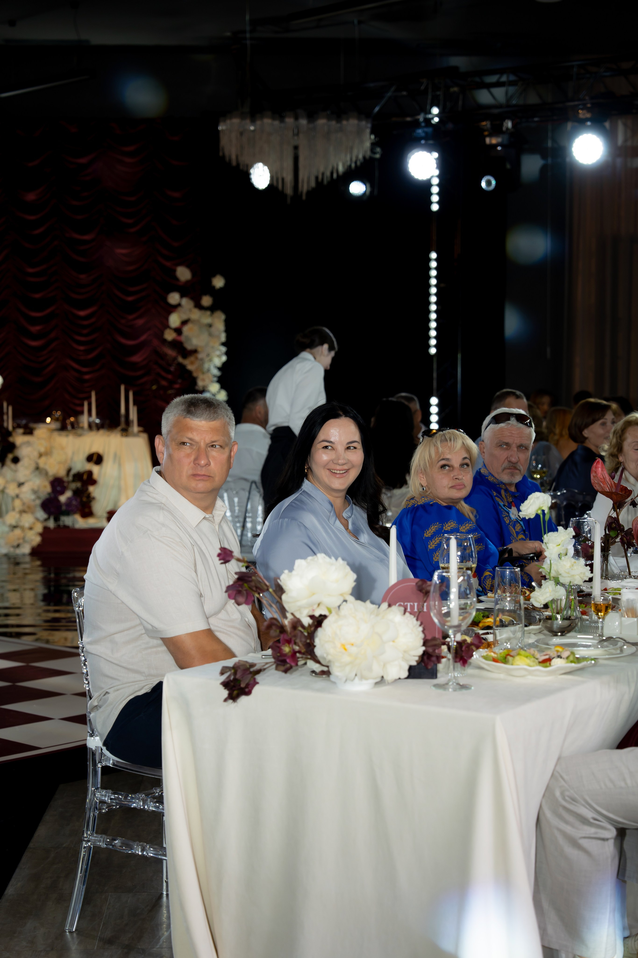 Ірина & Назар. Весільний фотограф Львів Софія Крайник