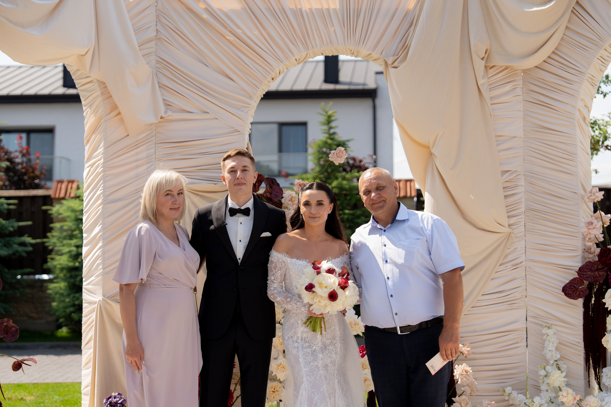 Ірина & Назар. Весільний фотограф Львів Софія Крайник