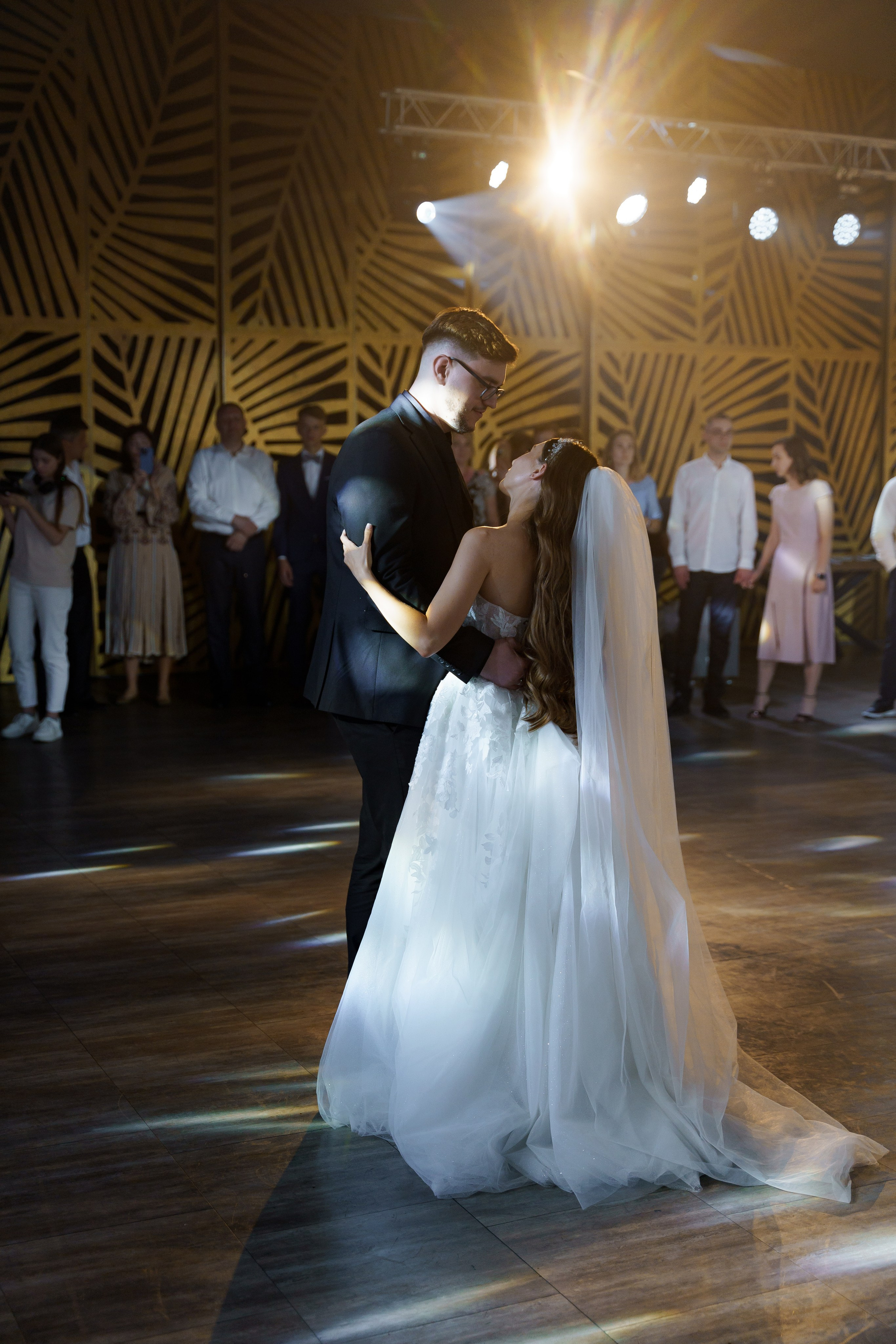 Віталій & Ліліана. Весільний фотограф Львів Софія Крайник