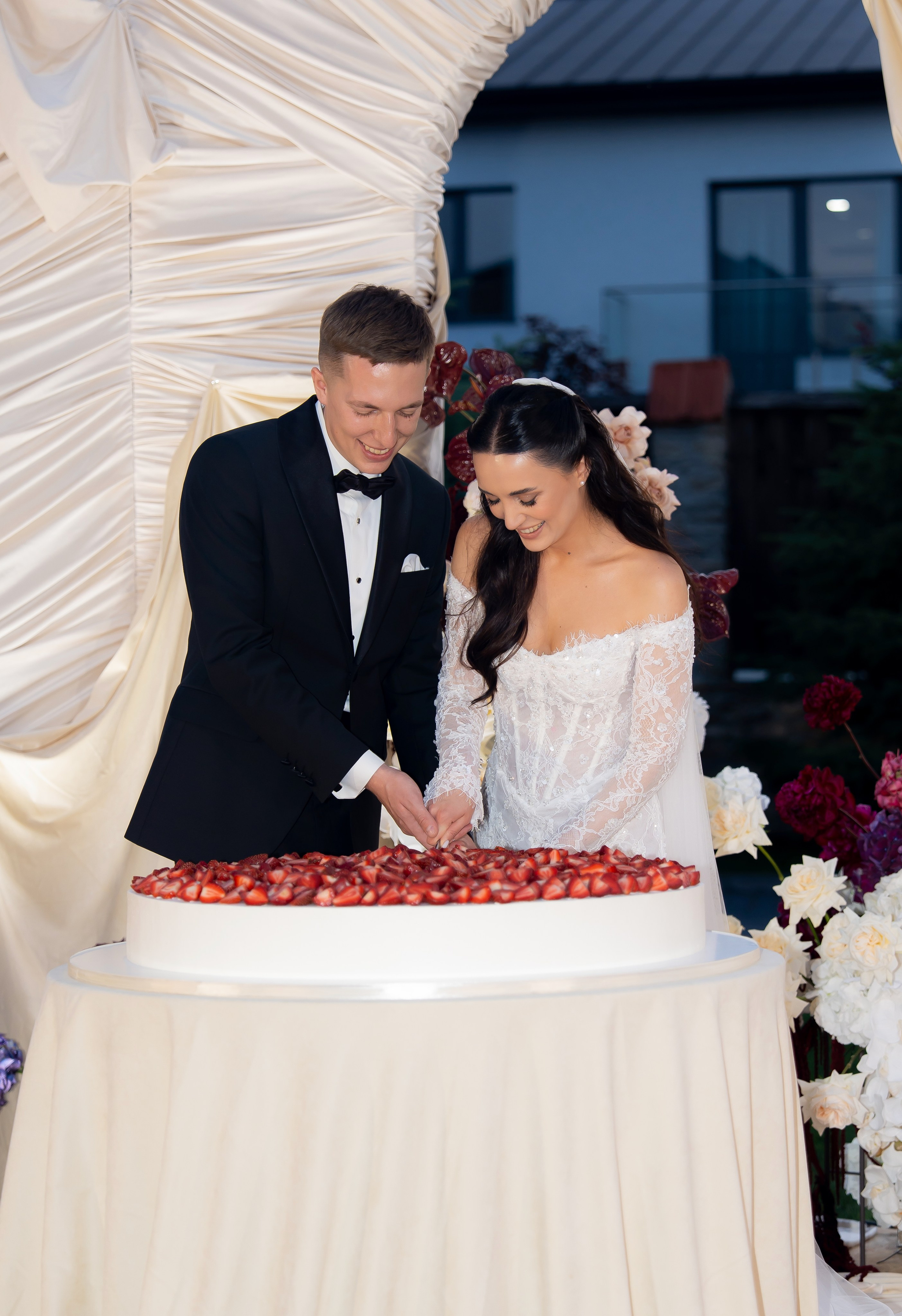 Ірина & Назар. Весільний фотограф Львів Софія Крайник