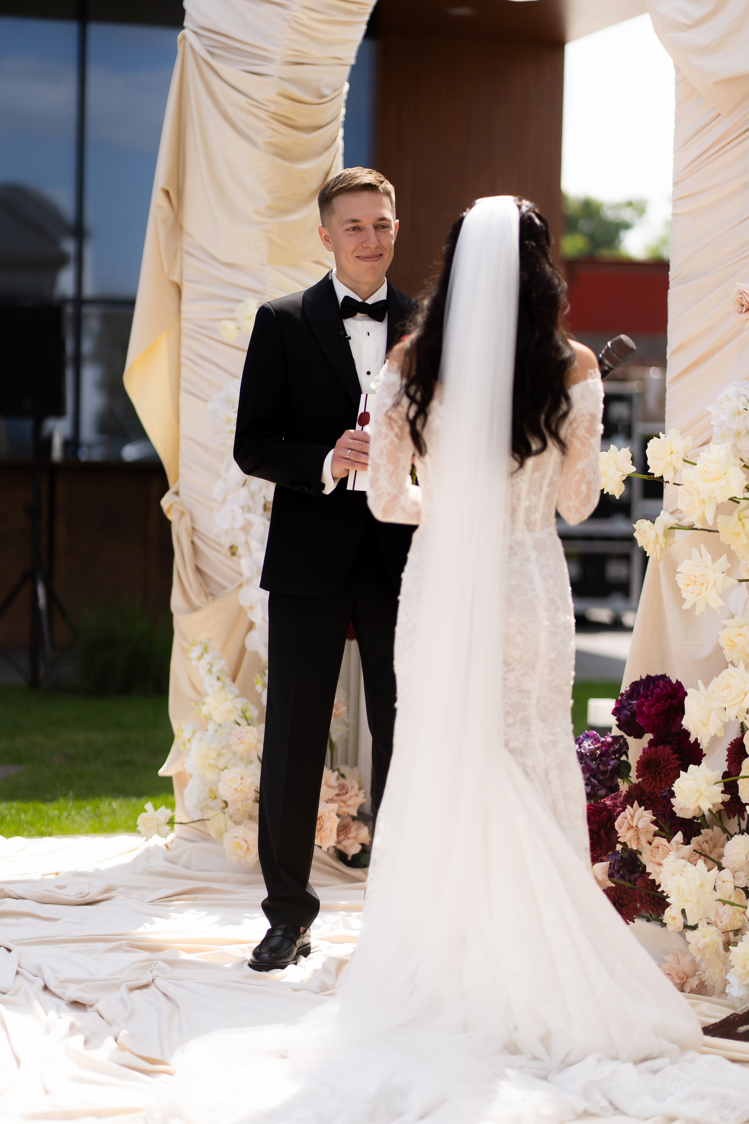 Ірина & Назар. Весільний фотограф Львів Софія Крайник