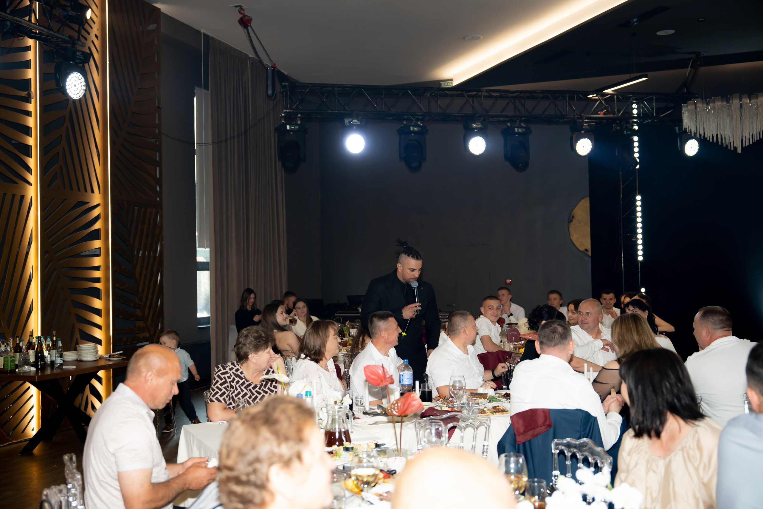 Ірина & Назар. Весільний фотограф Львів Софія Крайник