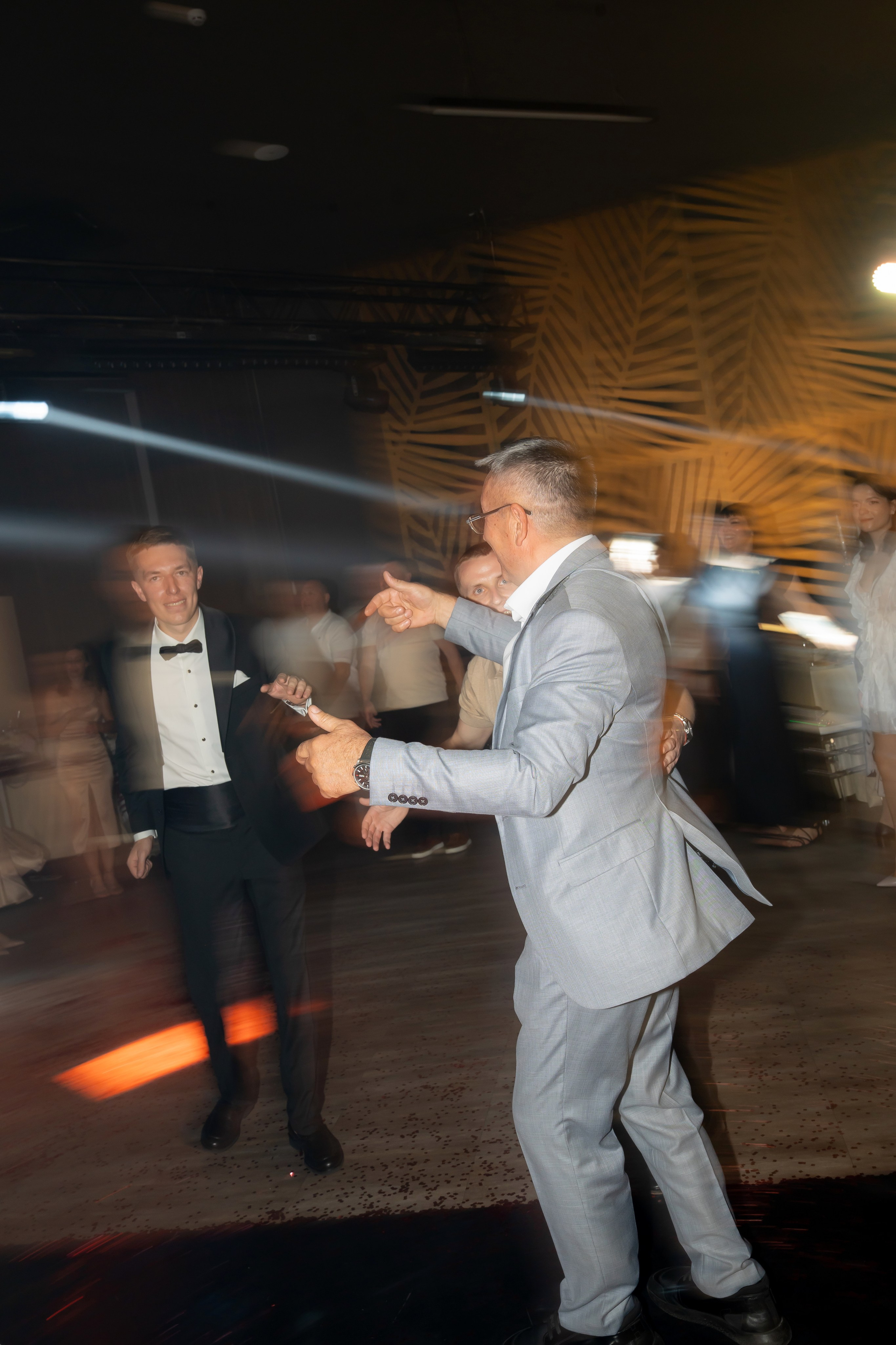 Ірина & Назар. Весільний фотограф Львів Софія Крайник