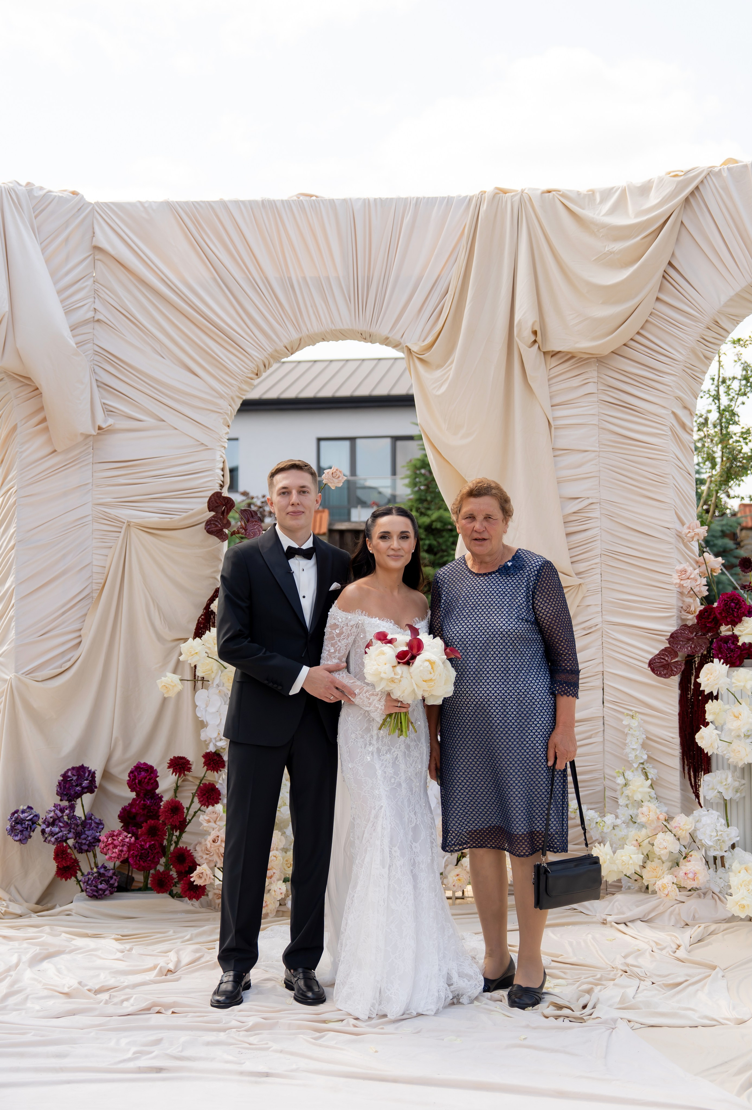 Ірина & Назар. Весільний фотограф Львів Софія Крайник