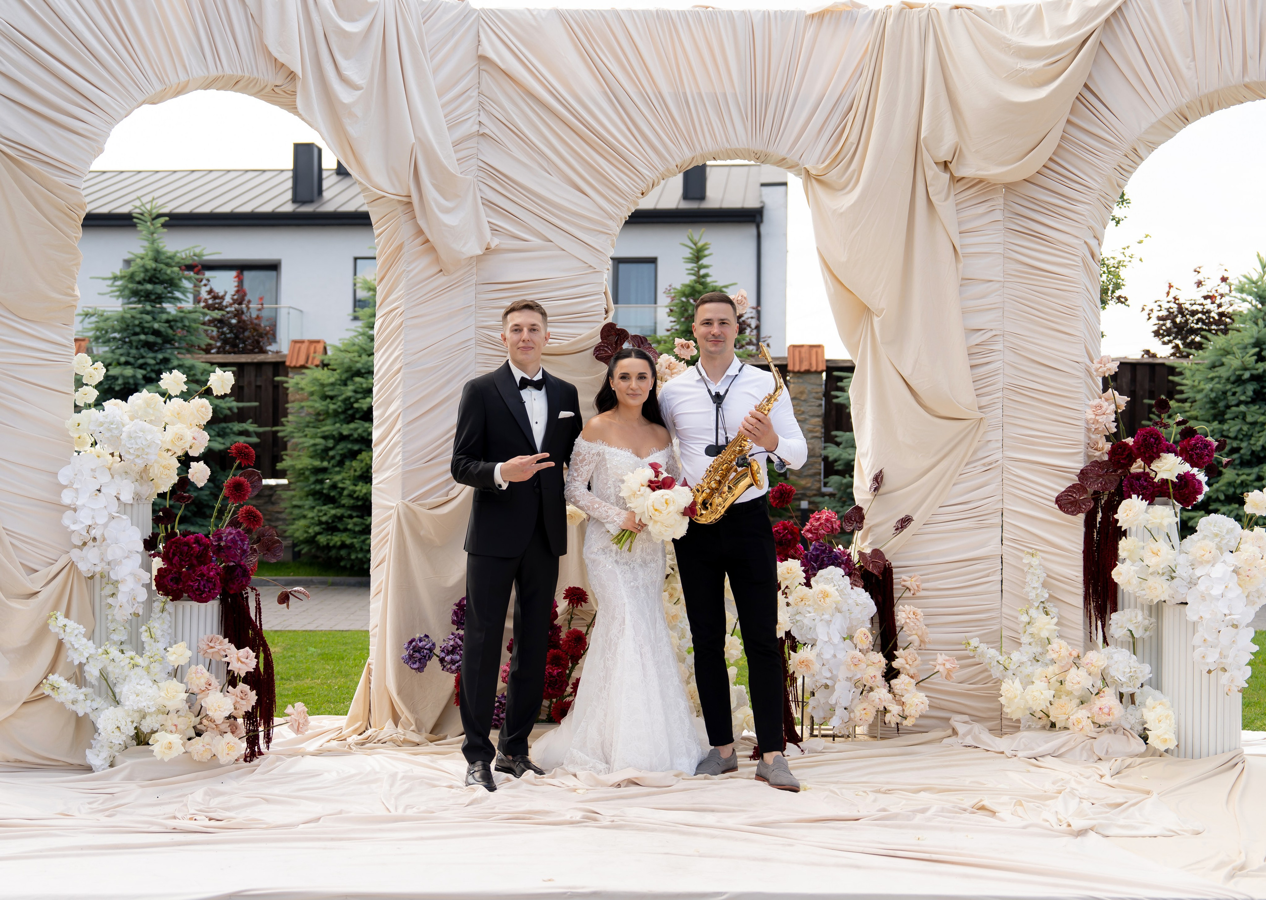 Ірина & Назар. Весільний фотограф Львів Софія Крайник