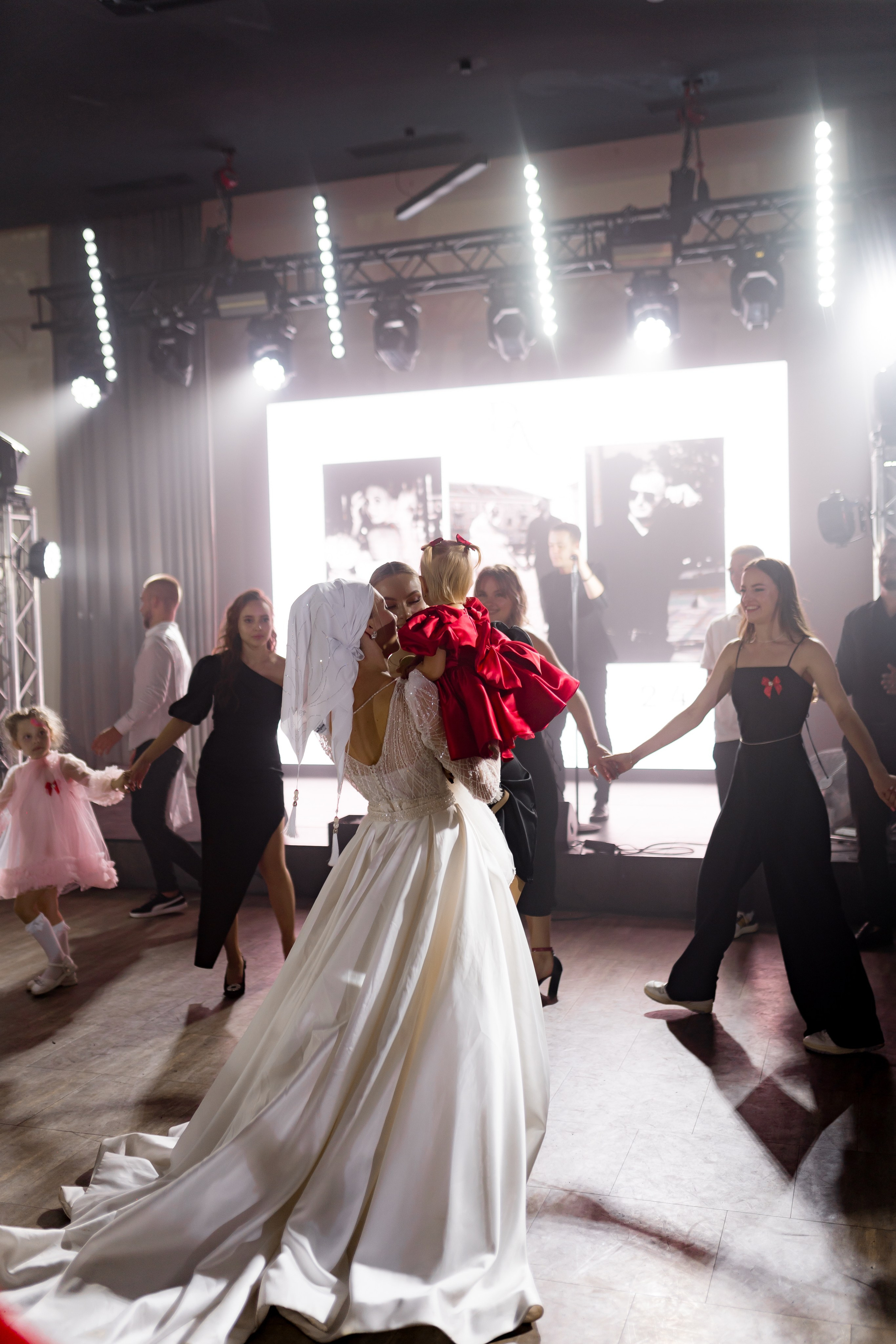 Діма & Анна. Весільний фотограф Львів Софія Крайник