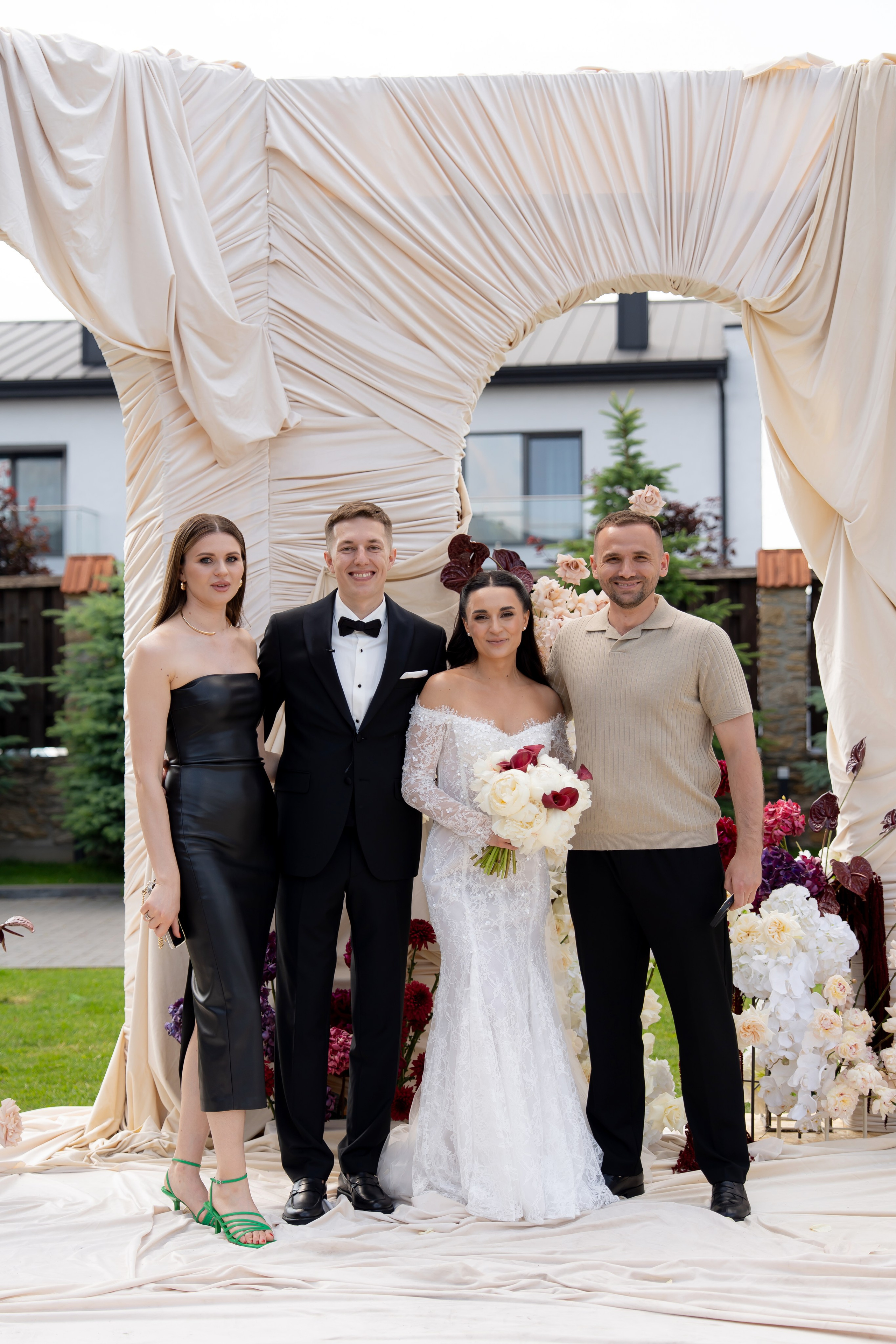 Ірина & Назар. Весільний фотограф Львів Софія Крайник