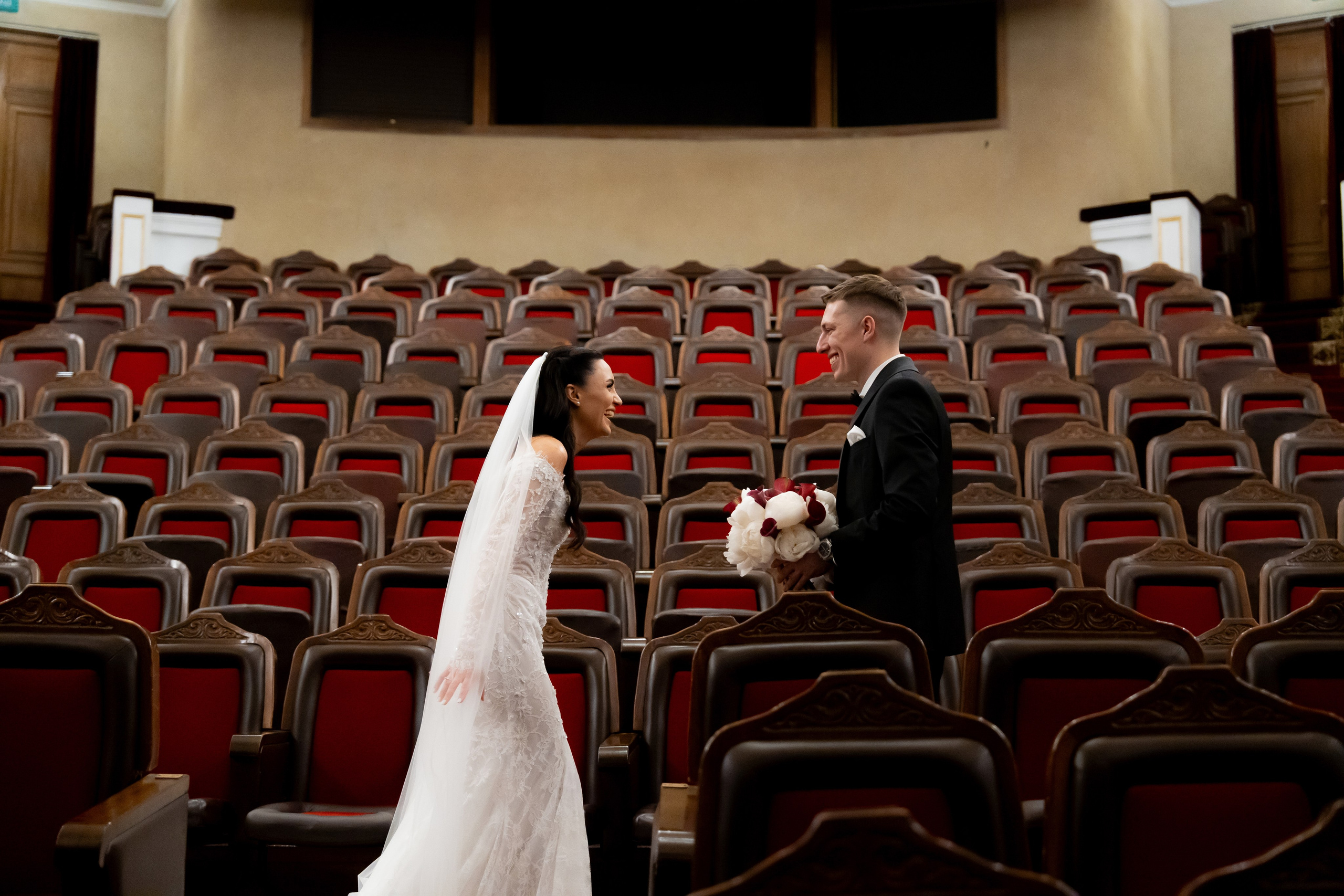 Ірина & Назар. Весільний фотограф Львів Софія Крайник