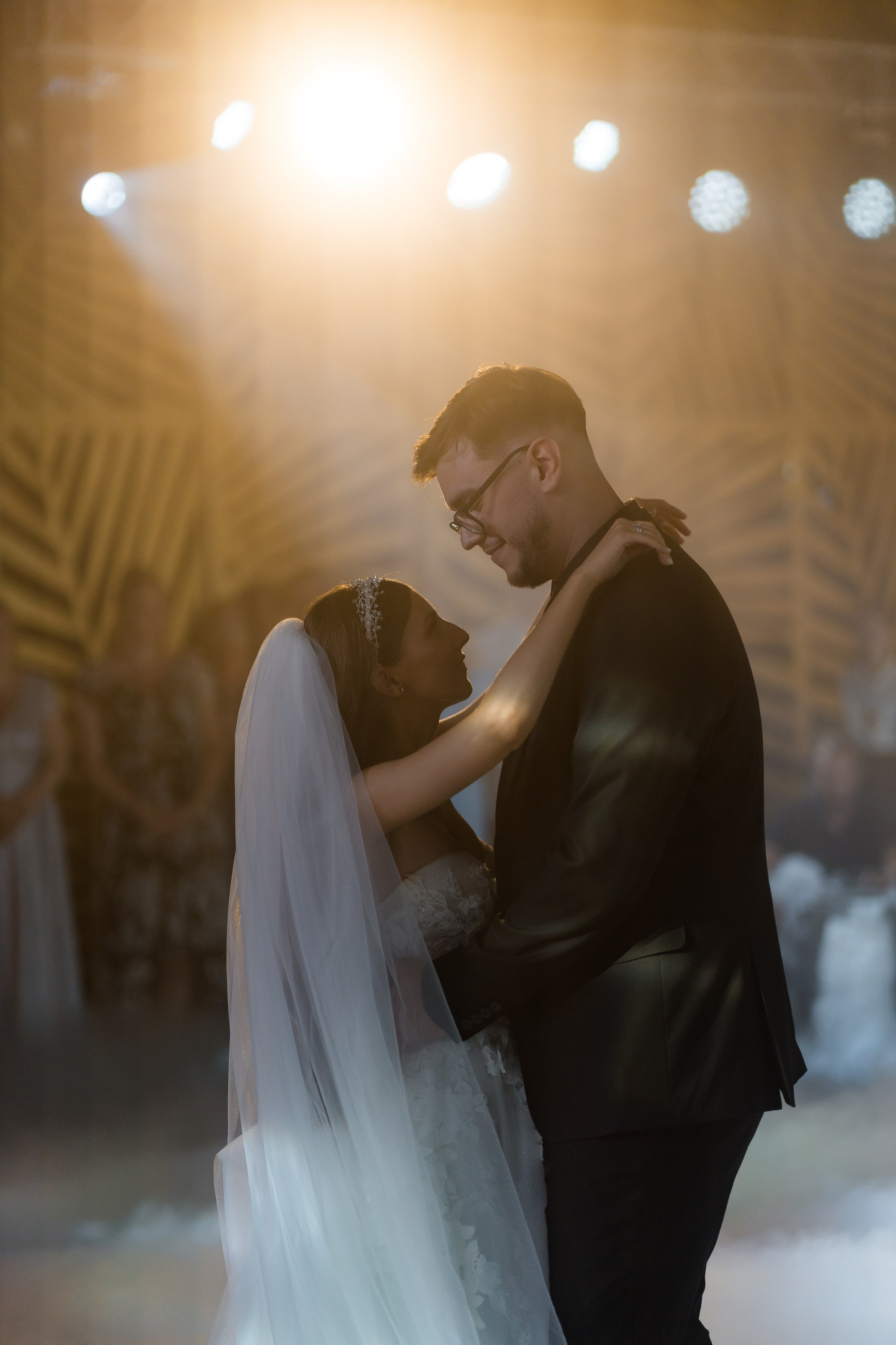 Віталій & Ліліана. Весільний фотограф Львів Софія Крайник