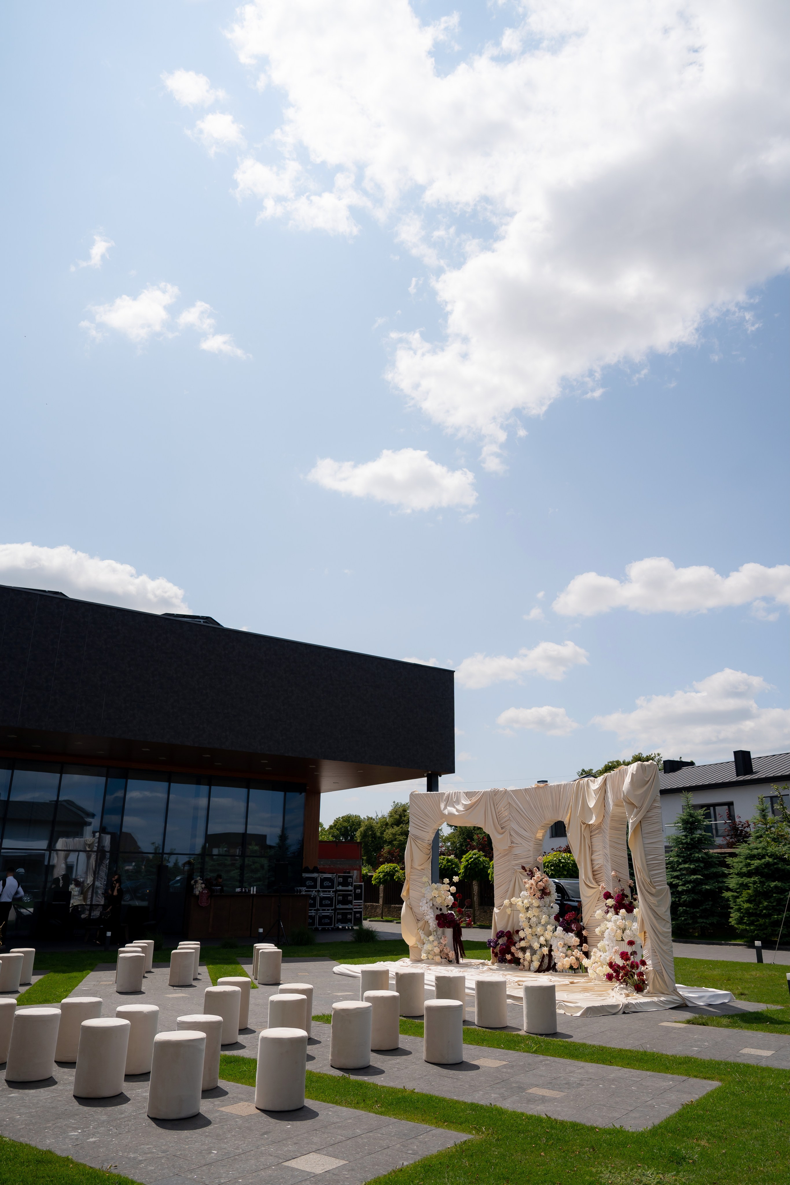 Ірина & Назар. Весільний фотограф Львів Софія Крайник