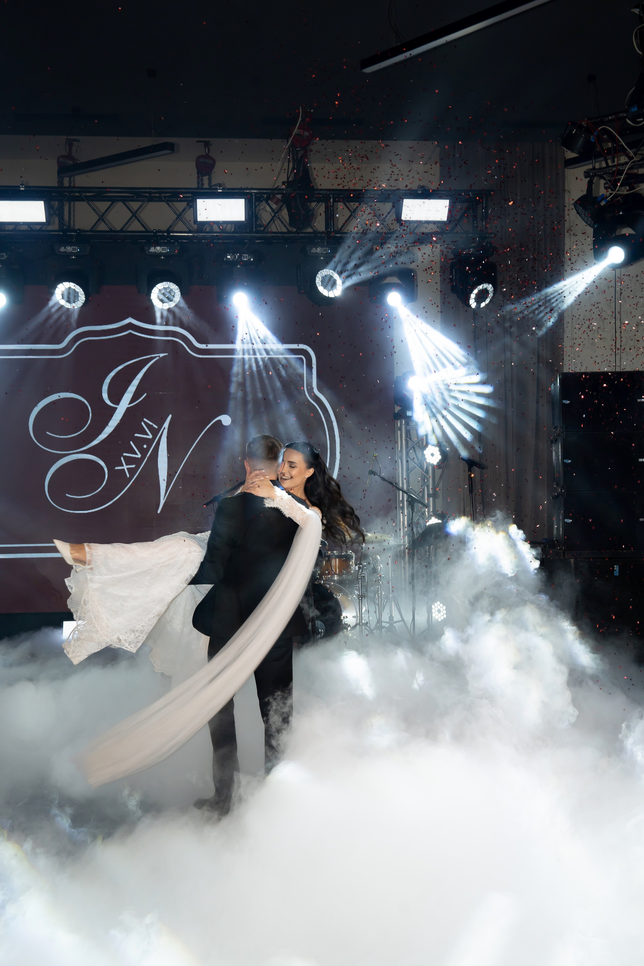 Ірина & Назар. Весільний фотограф Львів Софія Крайник