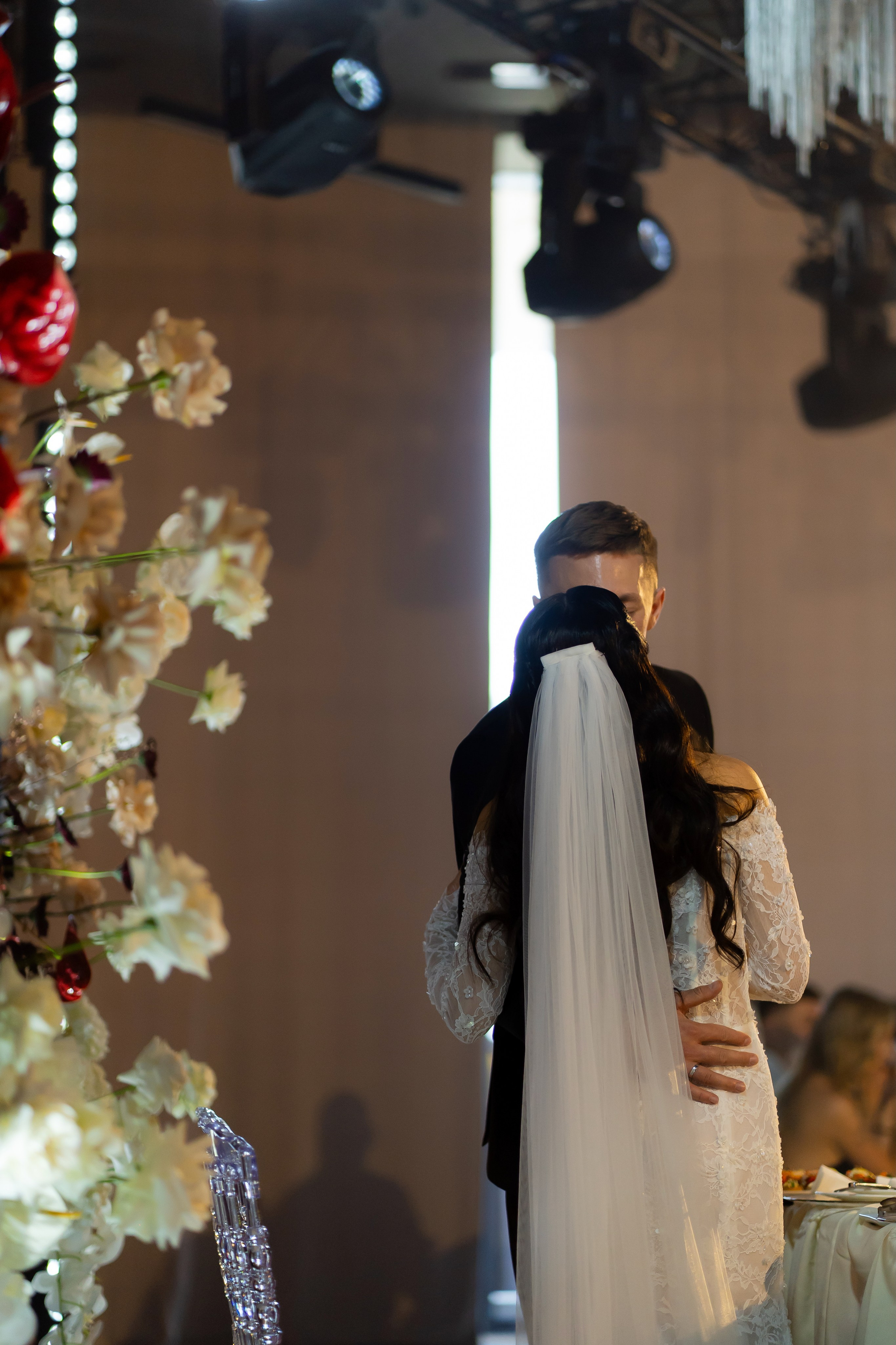 Ірина & Назар. Весільний фотограф Львів Софія Крайник