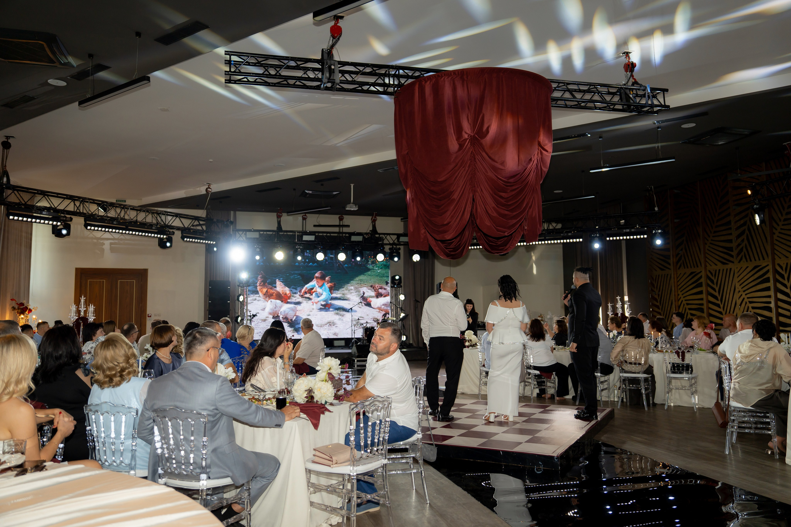 Ірина & Назар. Весільний фотограф Львів Софія Крайник