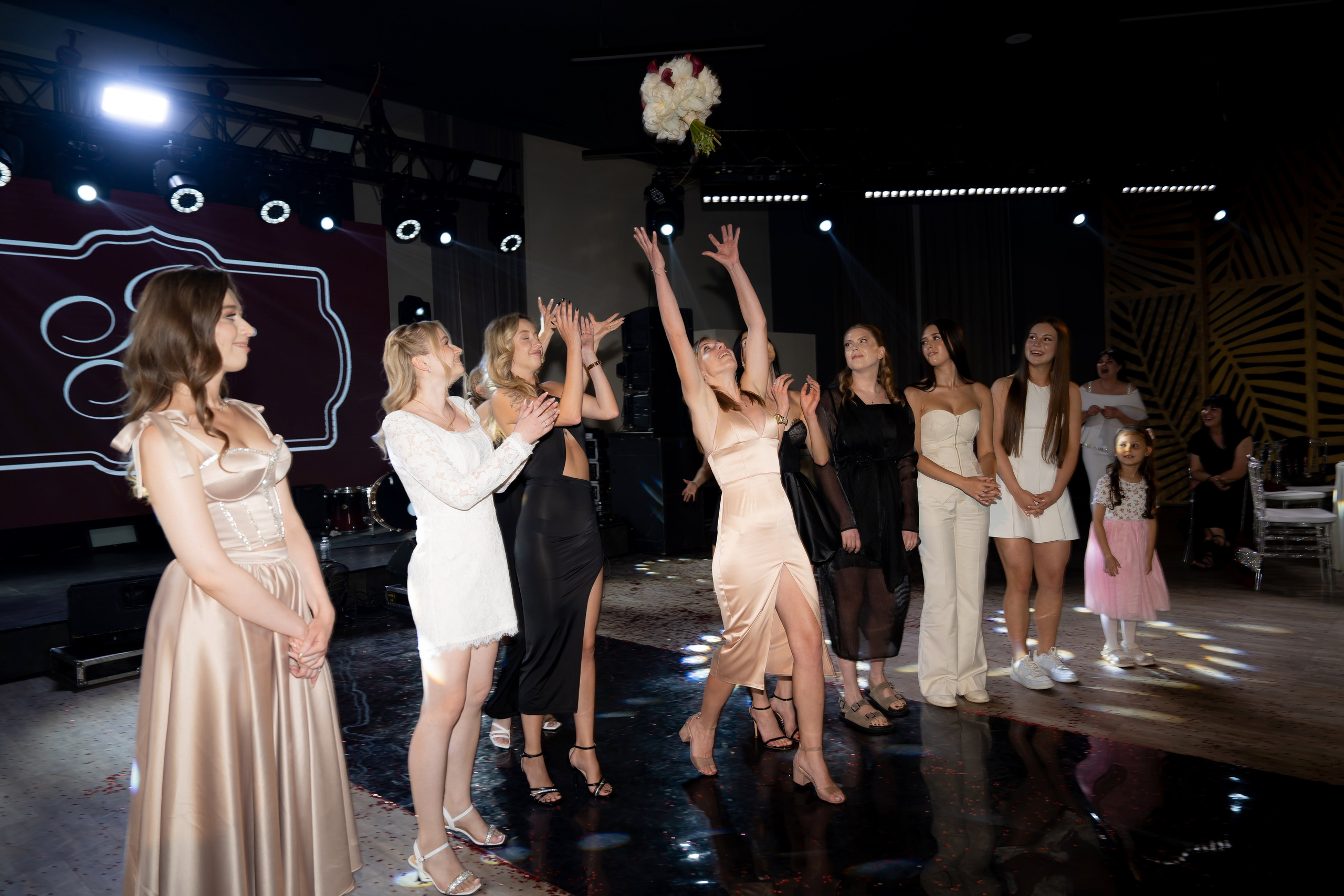 Ірина & Назар. Весільний фотограф Львів Софія Крайник