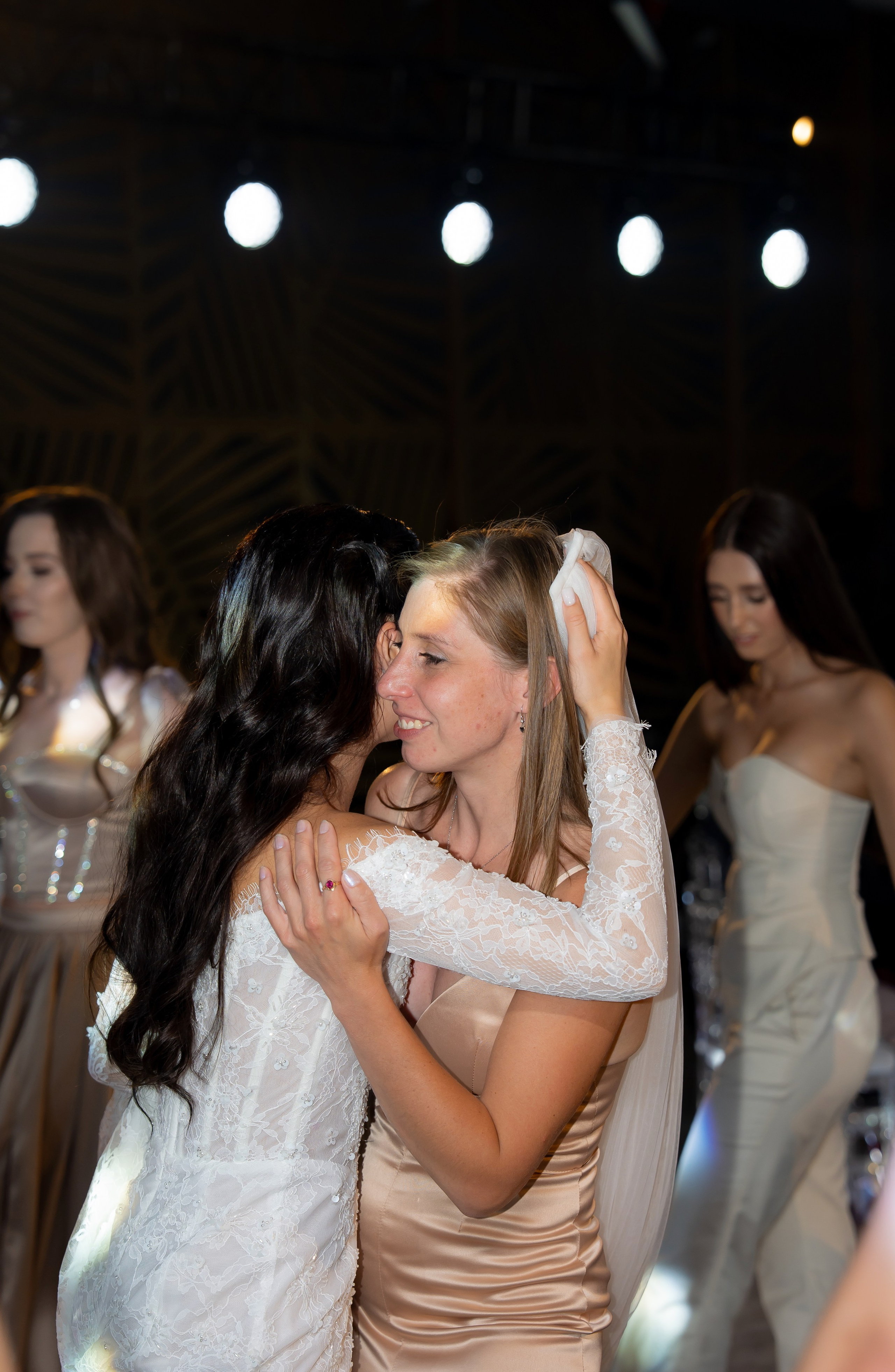 Ірина & Назар. Весільний фотограф Львів Софія Крайник