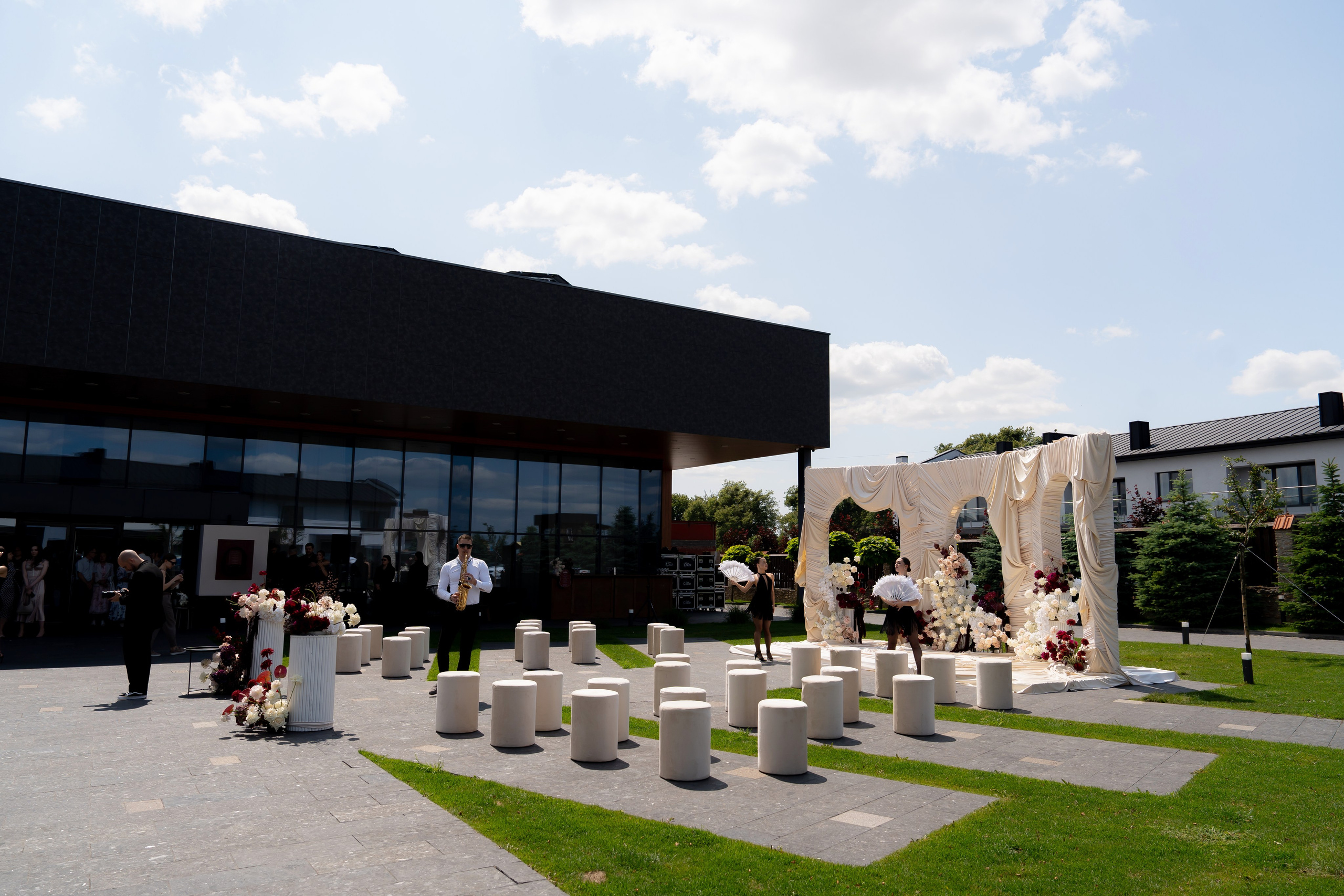 Ірина & Назар. Весільний фотограф Львів Софія Крайник