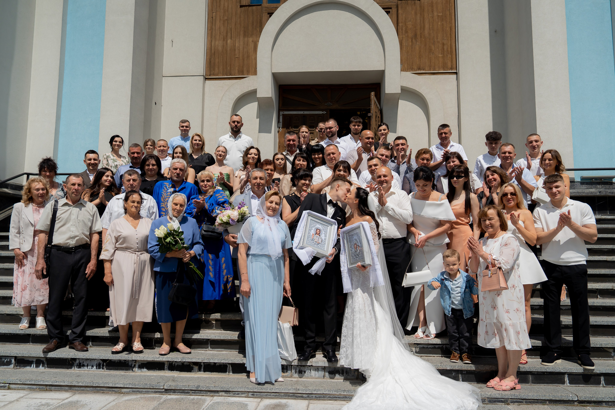 Ірина & Назар. Весільний фотограф Львів Софія Крайник