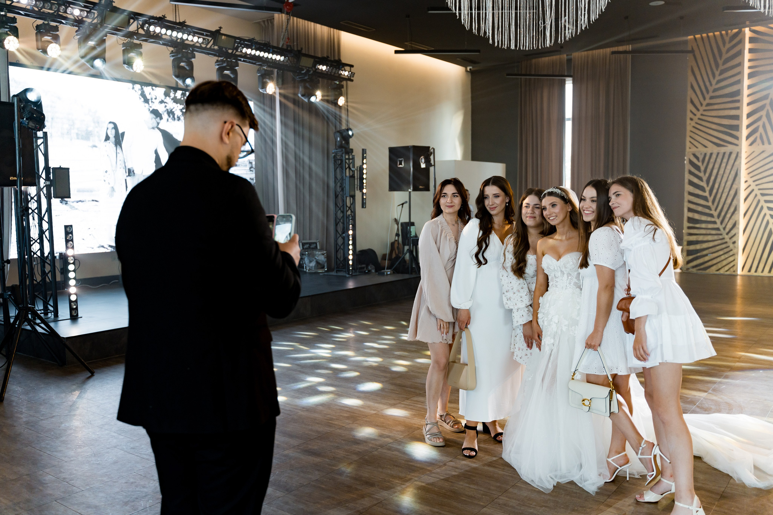 Віталій & Ліліана. Весільний фотограф Львів Софія Крайник