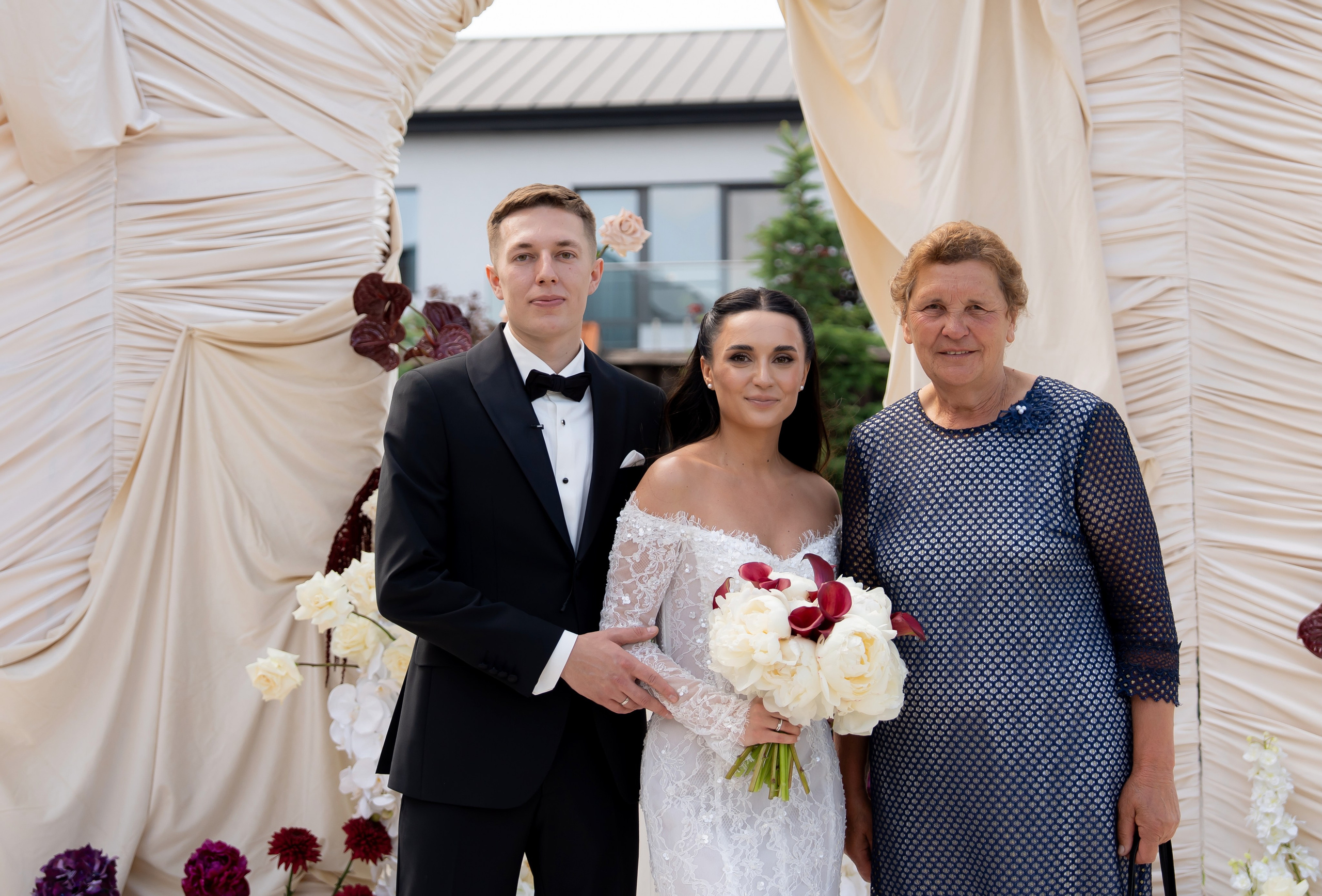 Ірина & Назар. Весільний фотограф Львів Софія Крайник