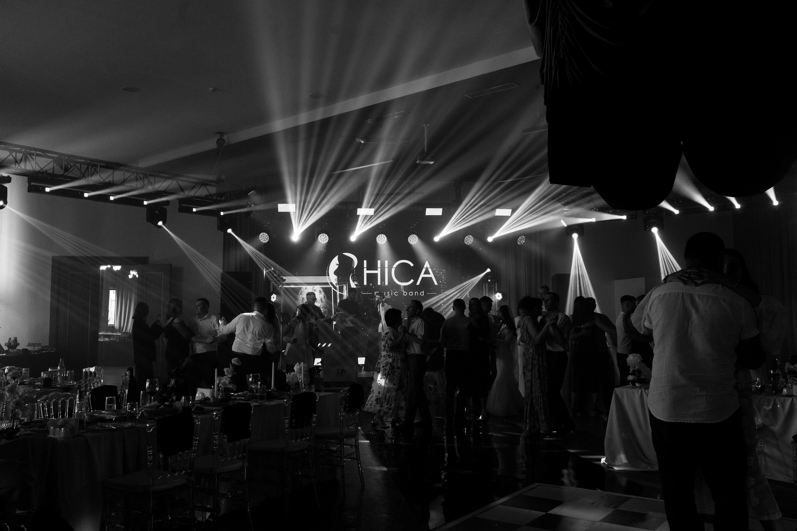 Ірина & Назар. Весільний фотограф Львів Софія Крайник