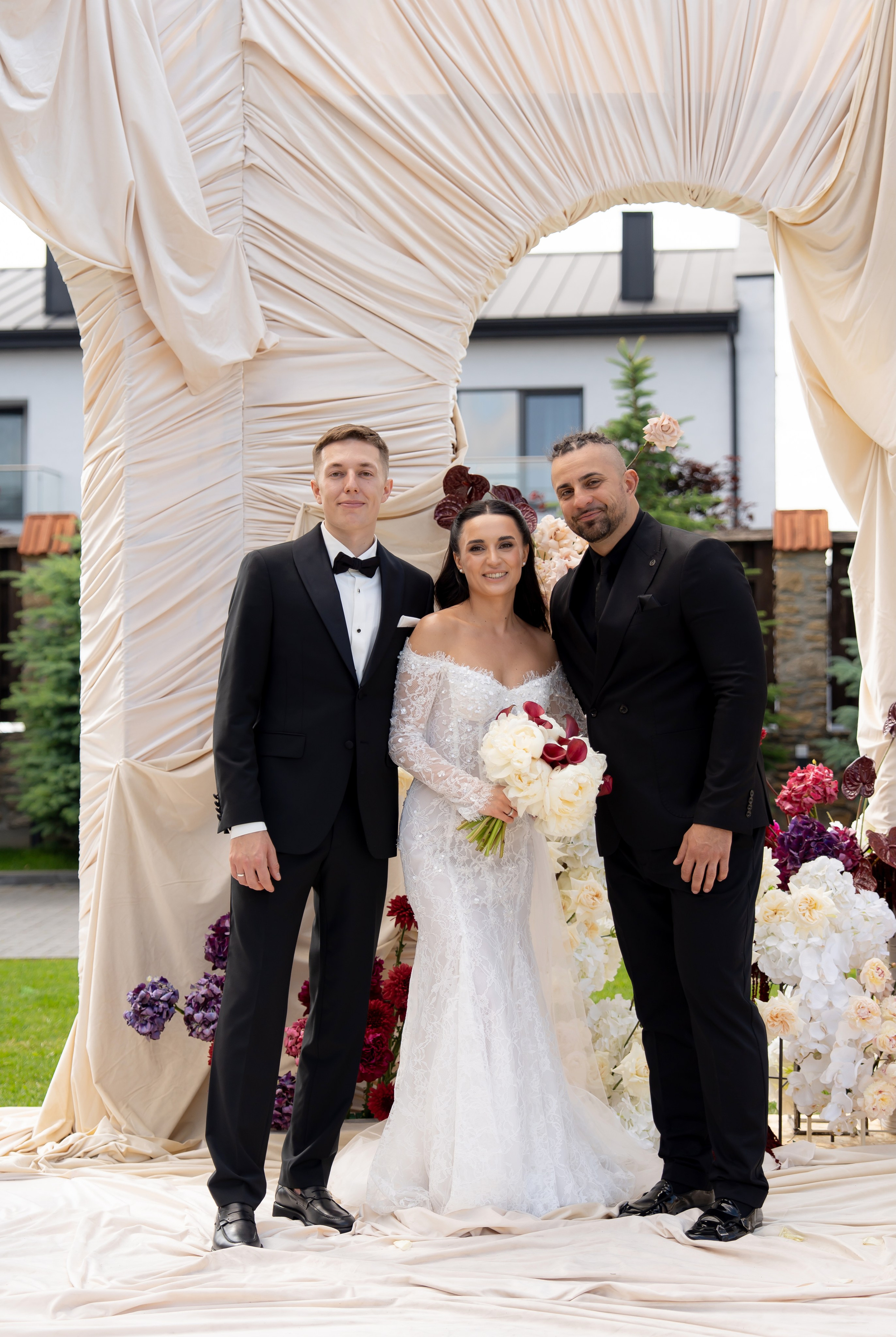 Ірина & Назар. Весільний фотограф Львів Софія Крайник