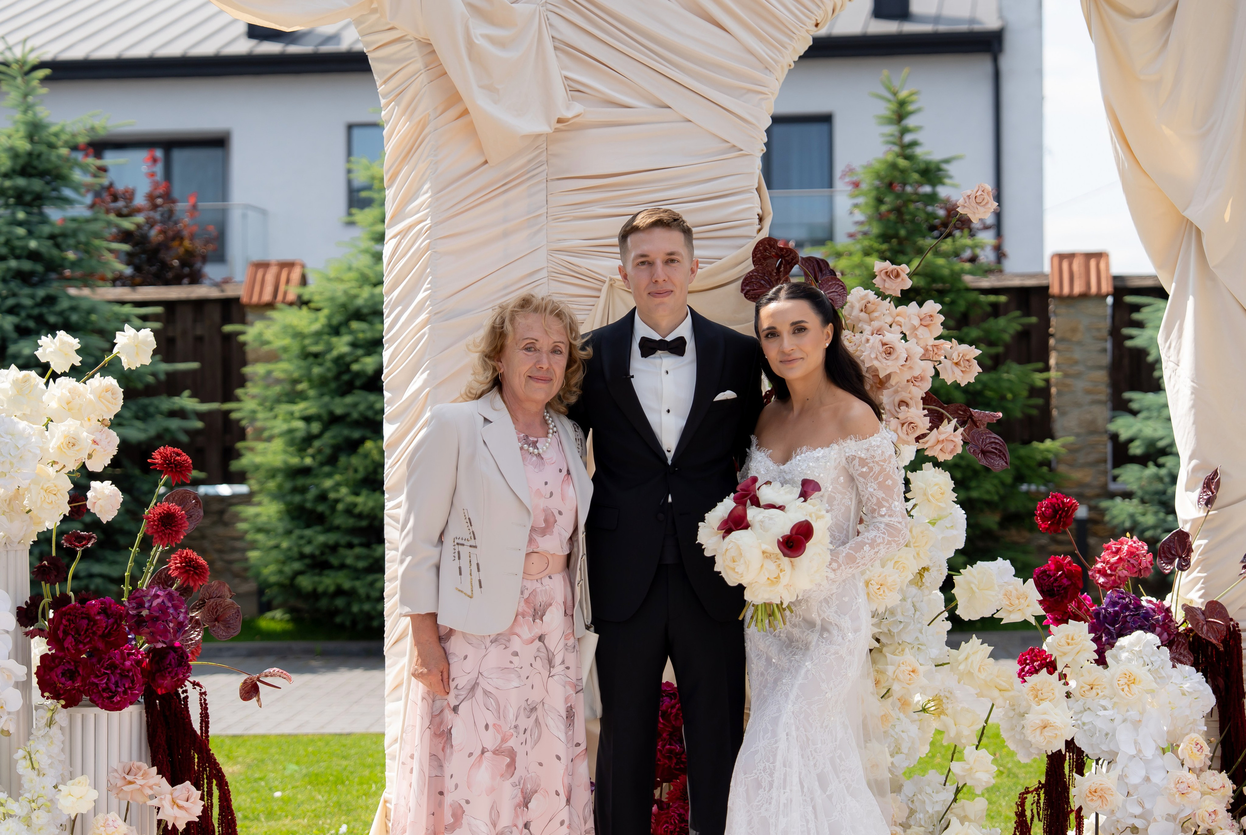 Ірина & Назар. Весільний фотограф Львів Софія Крайник