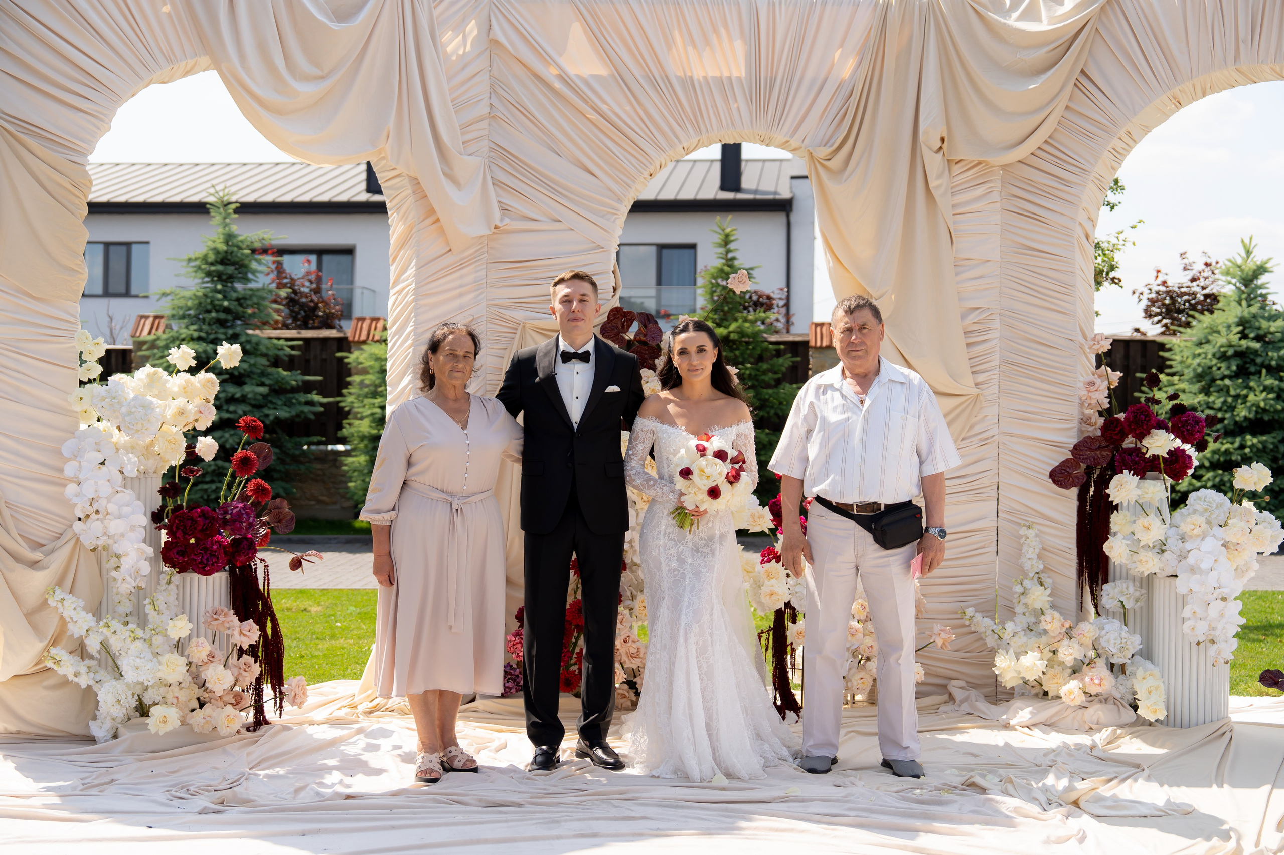 Ірина & Назар. Весільний фотограф Львів Софія Крайник