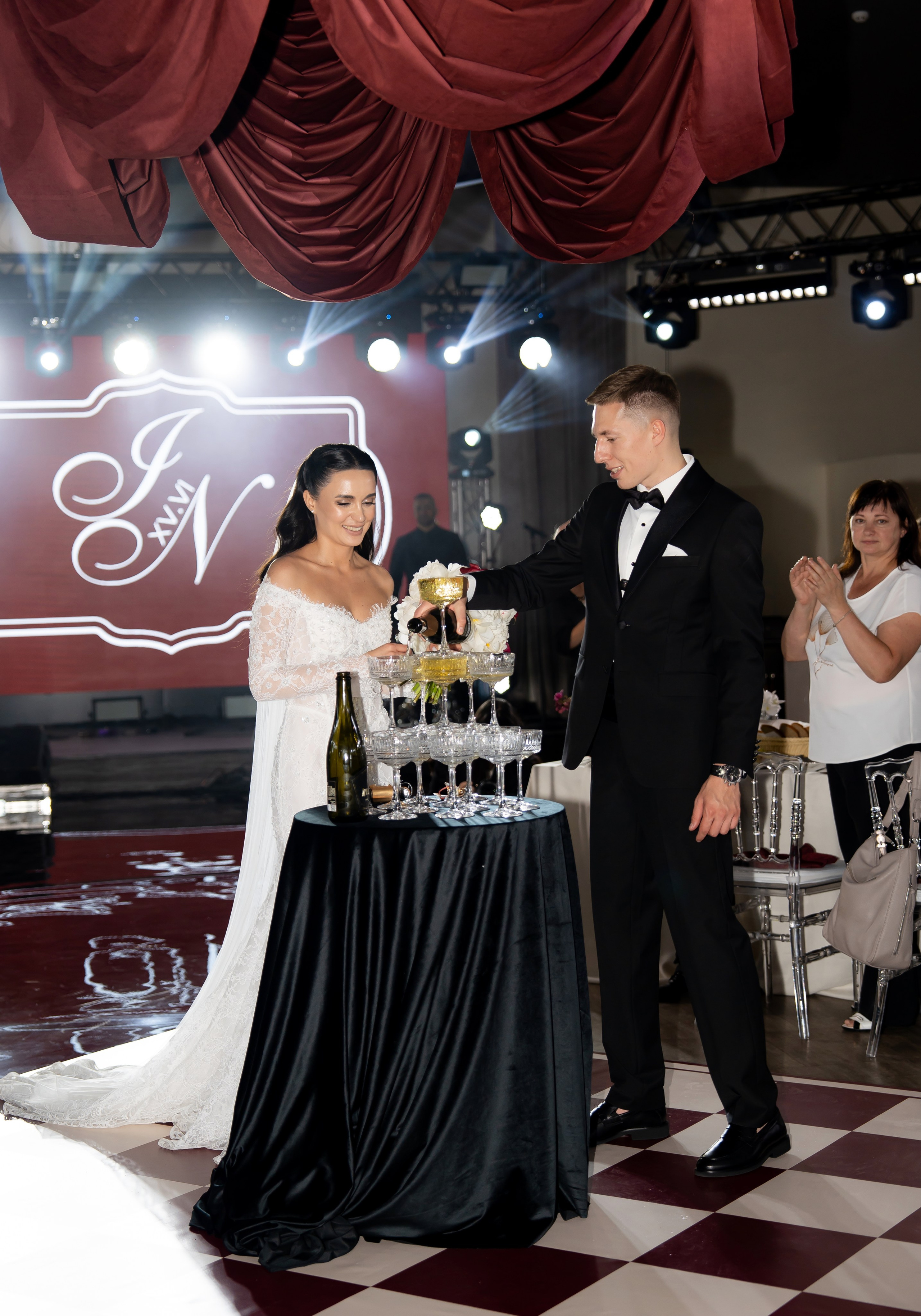 Ірина & Назар. Весільний фотограф Львів Софія Крайник