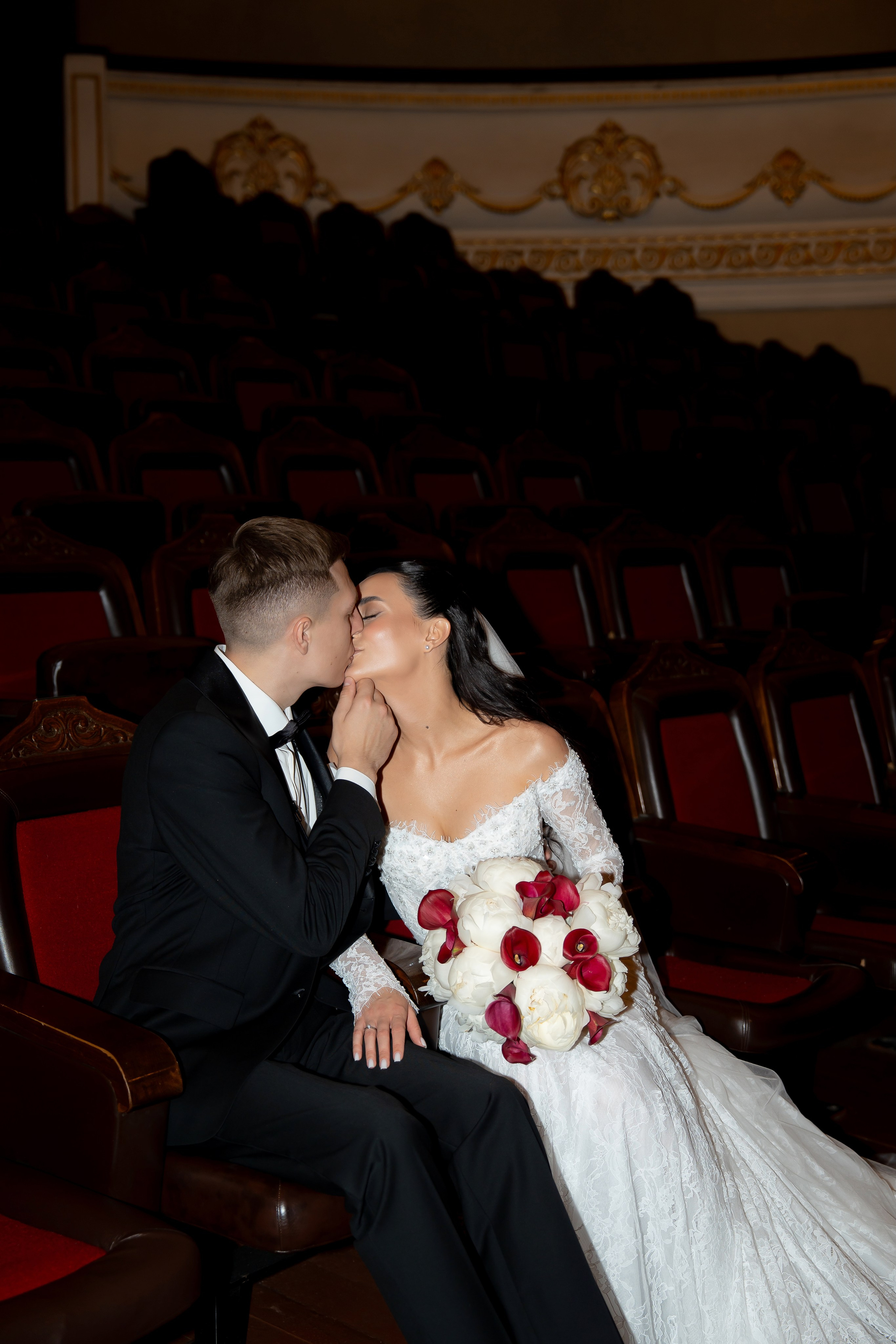 Ірина & Назар. Весільний фотограф Львів Софія Крайник