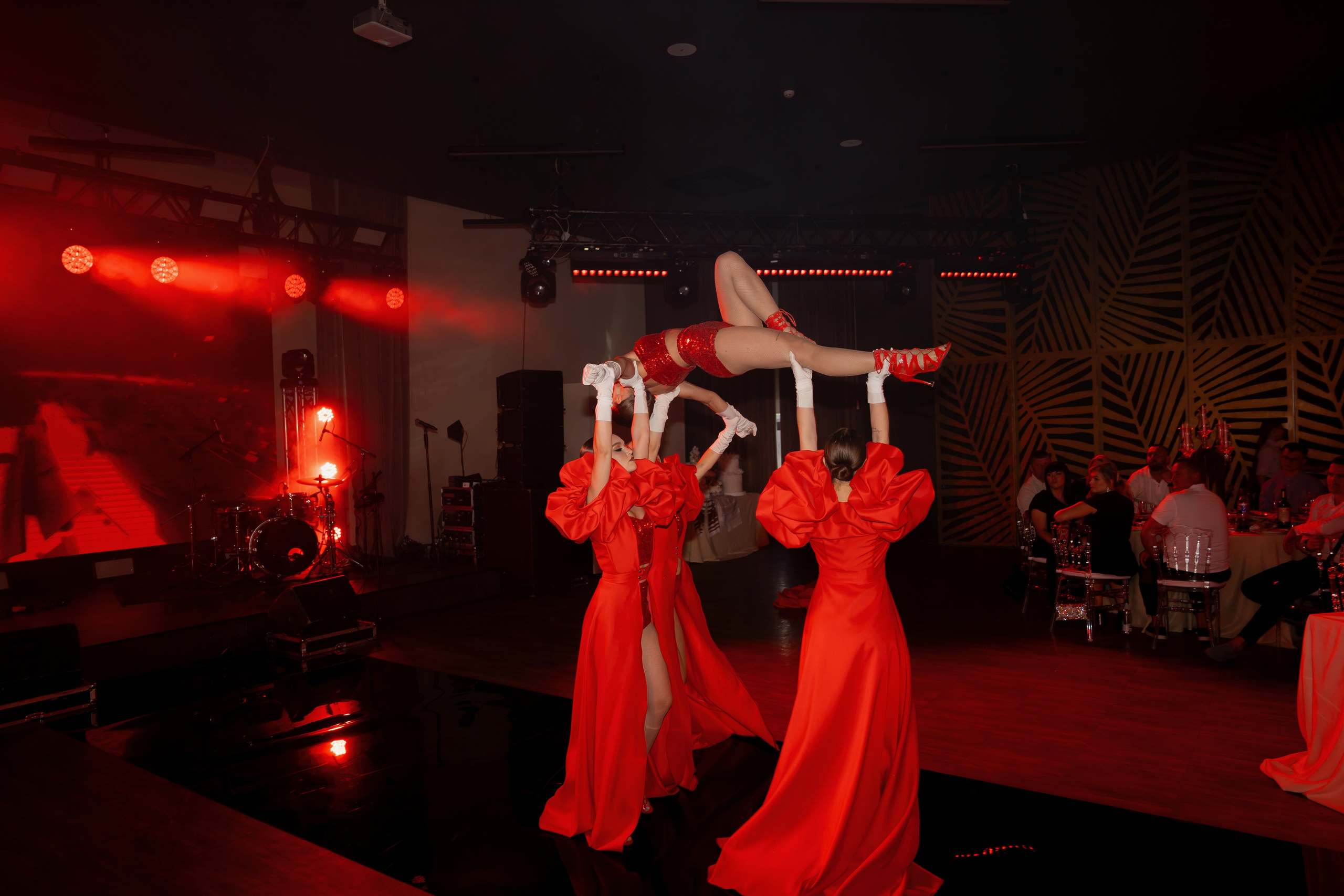 Ірина & Назар. Весільний фотограф Львів Софія Крайник