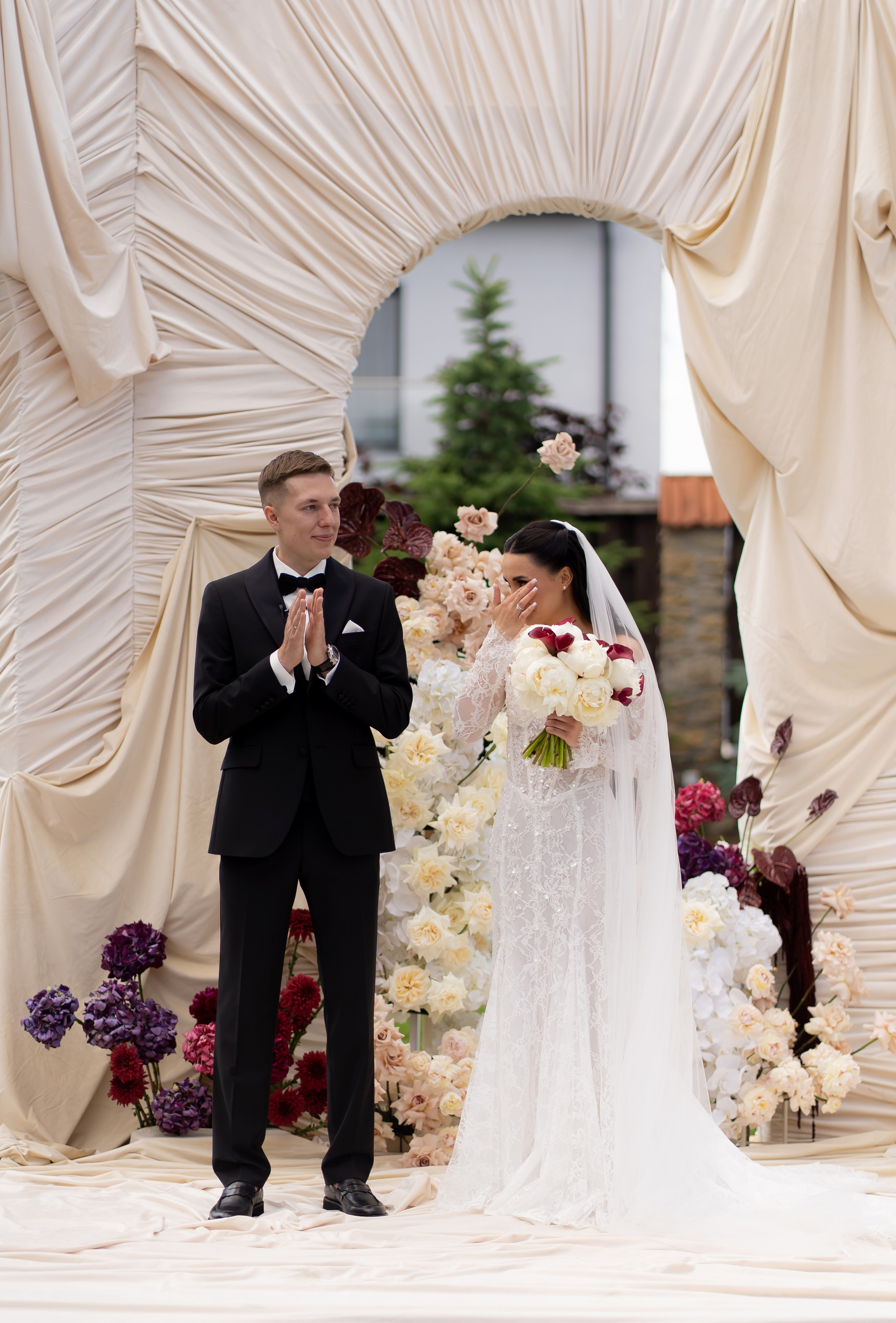 Ірина & Назар. Весільний фотограф Львів Софія Крайник