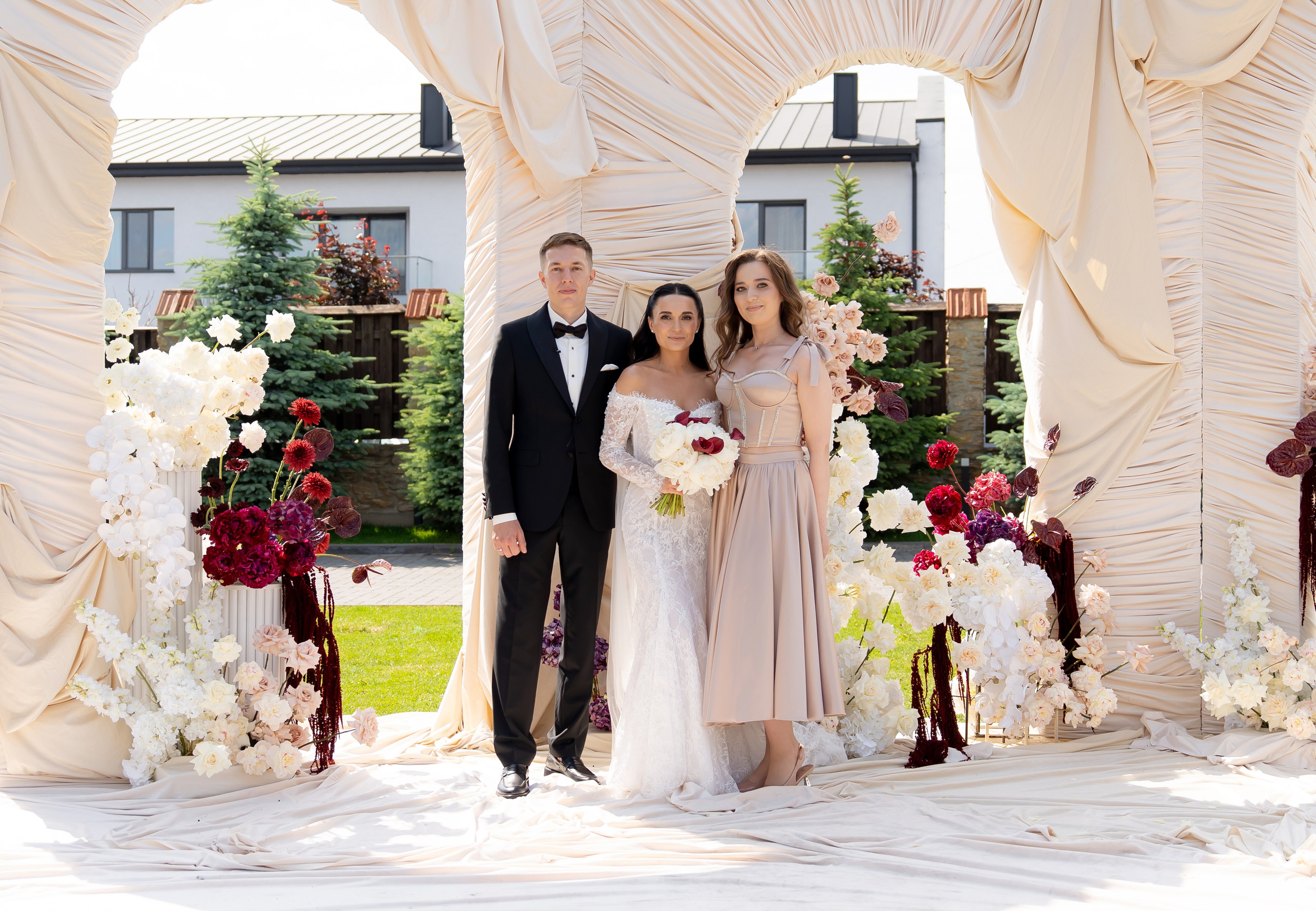 Ірина & Назар. Весільний фотограф Львів Софія Крайник