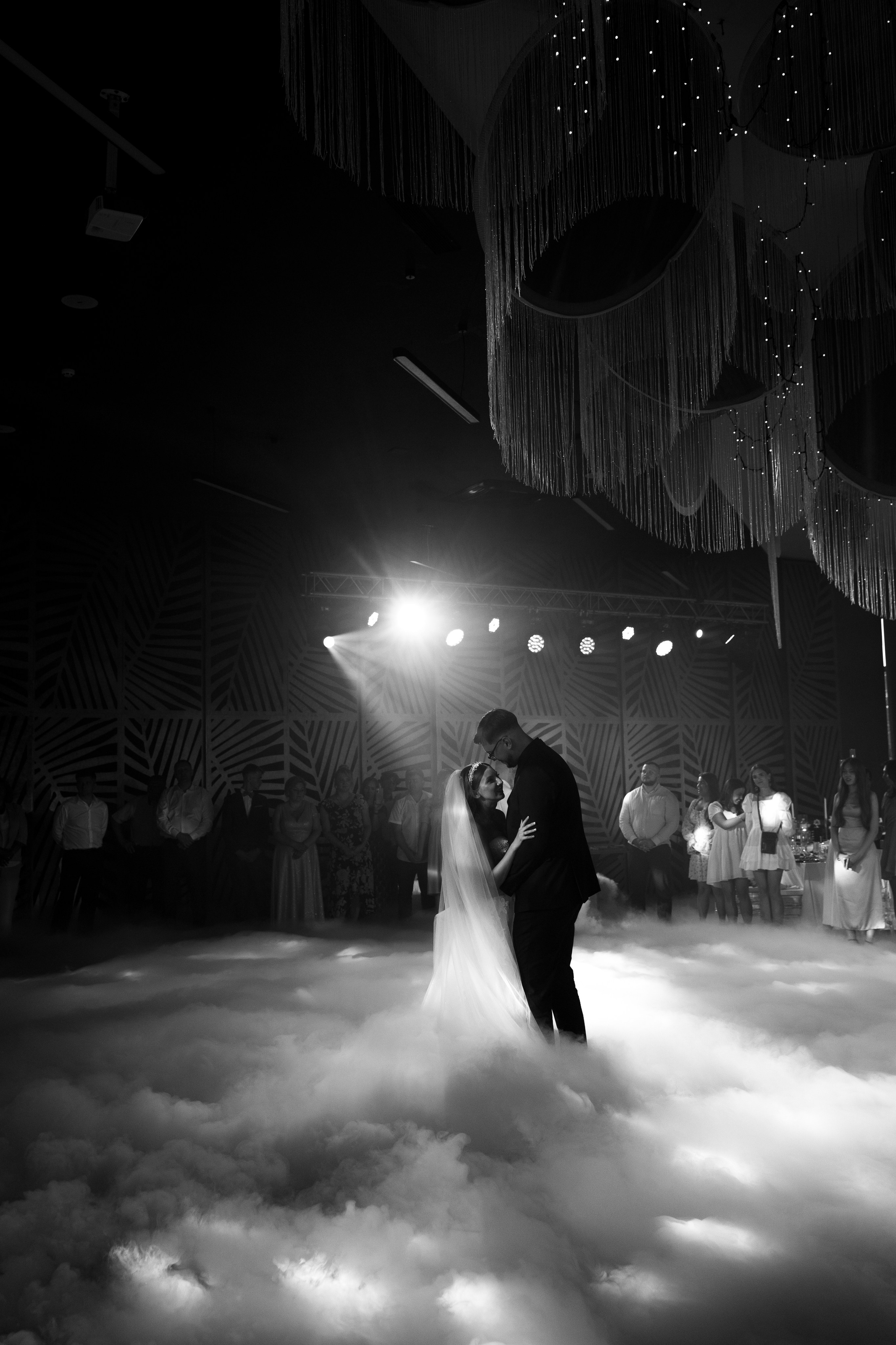 Віталій & Ліліана. Весільний фотограф Львів Софія Крайник