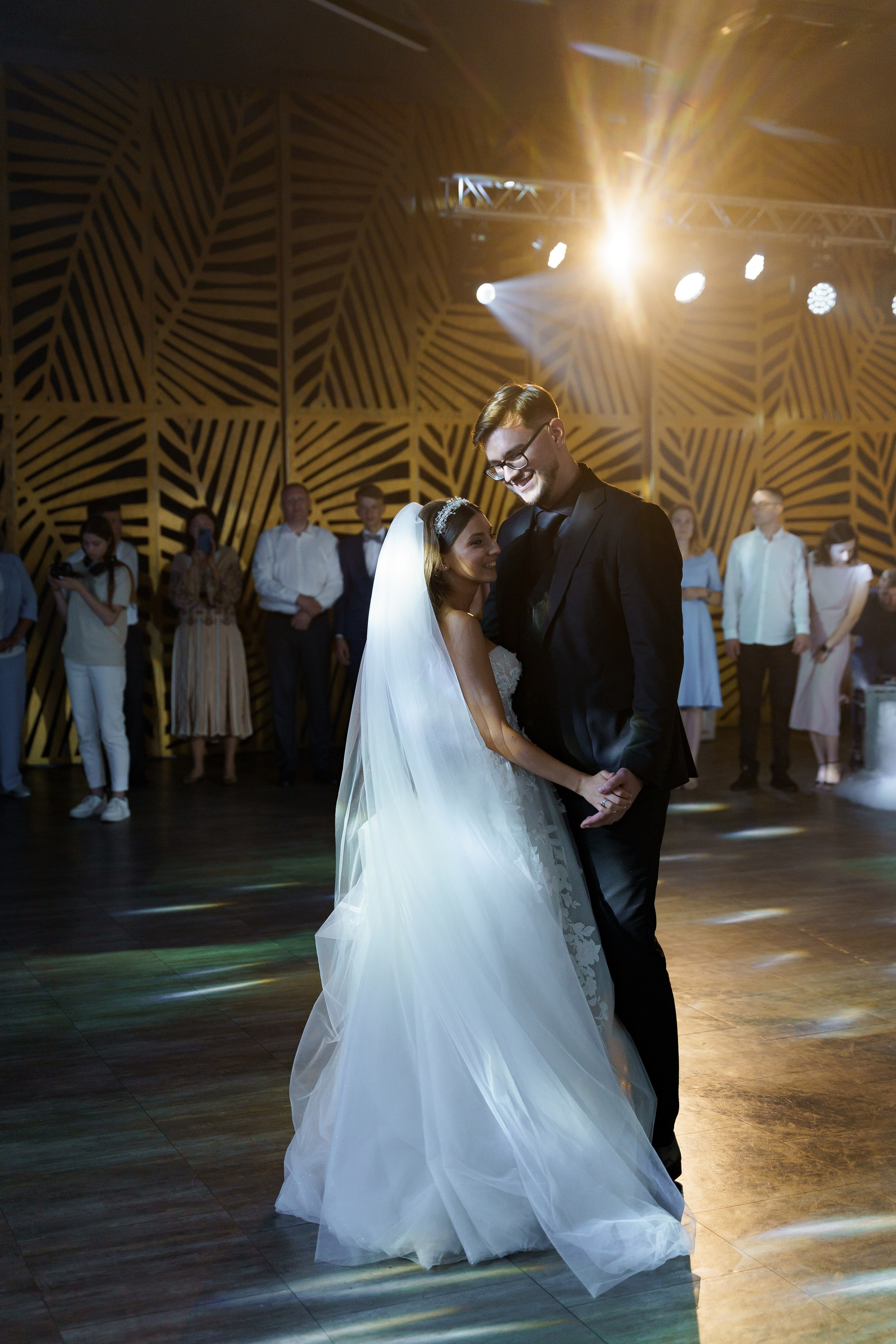 Віталій & Ліліана. Весільний фотограф Львів Софія Крайник