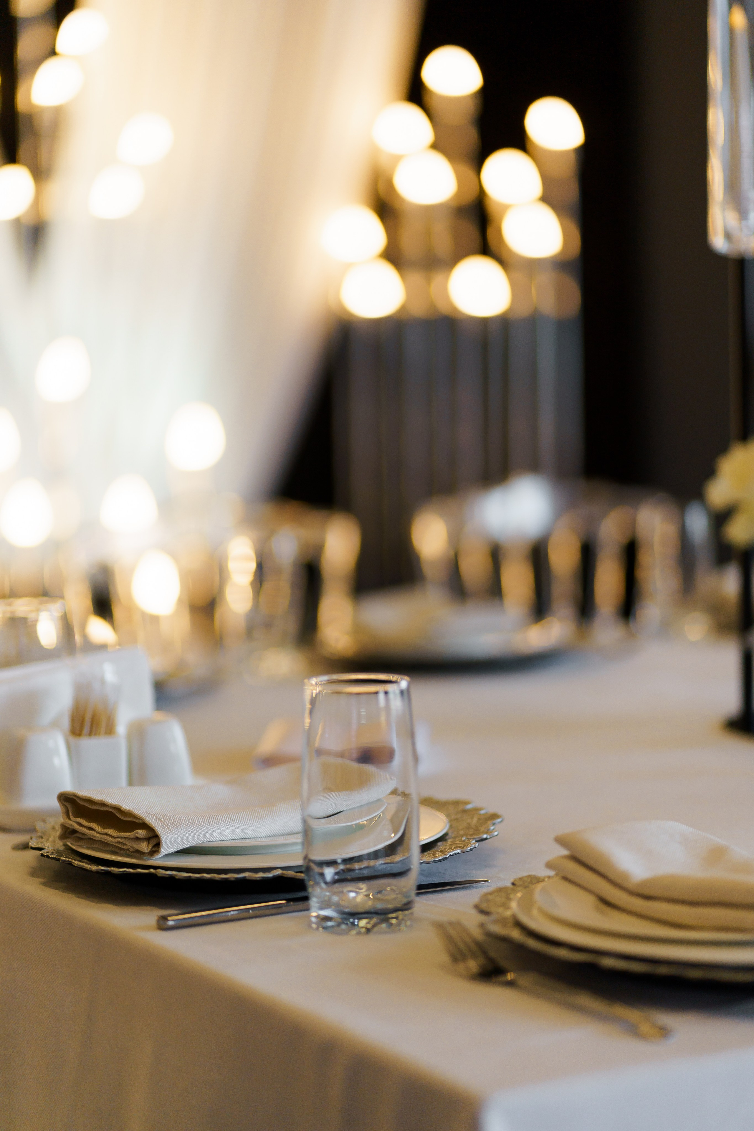 Віталій & Ліліана. Весільний фотограф Львів Софія Крайник