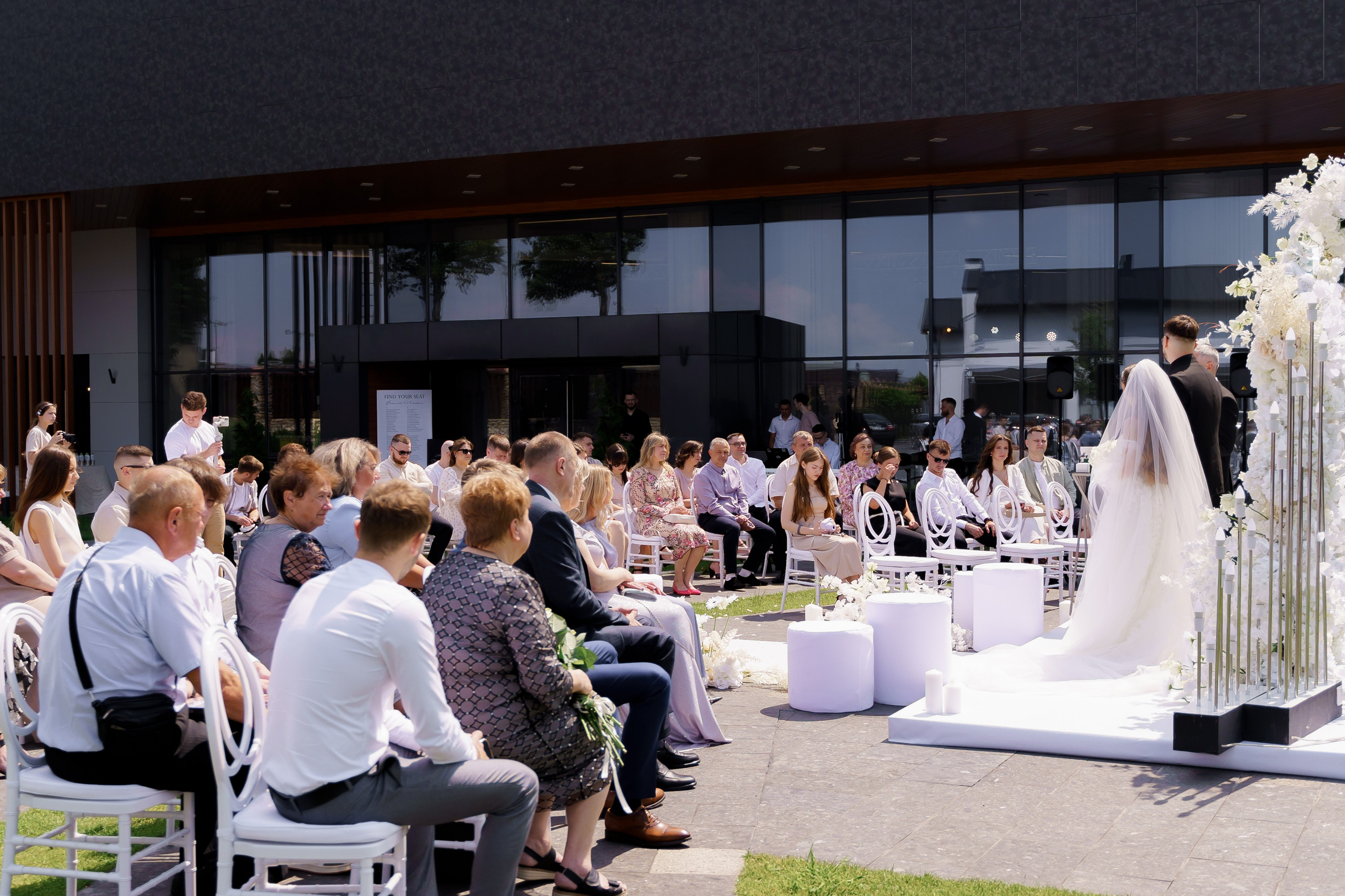 Віталій & Ліліана. Весільний фотограф Львів Софія Крайник