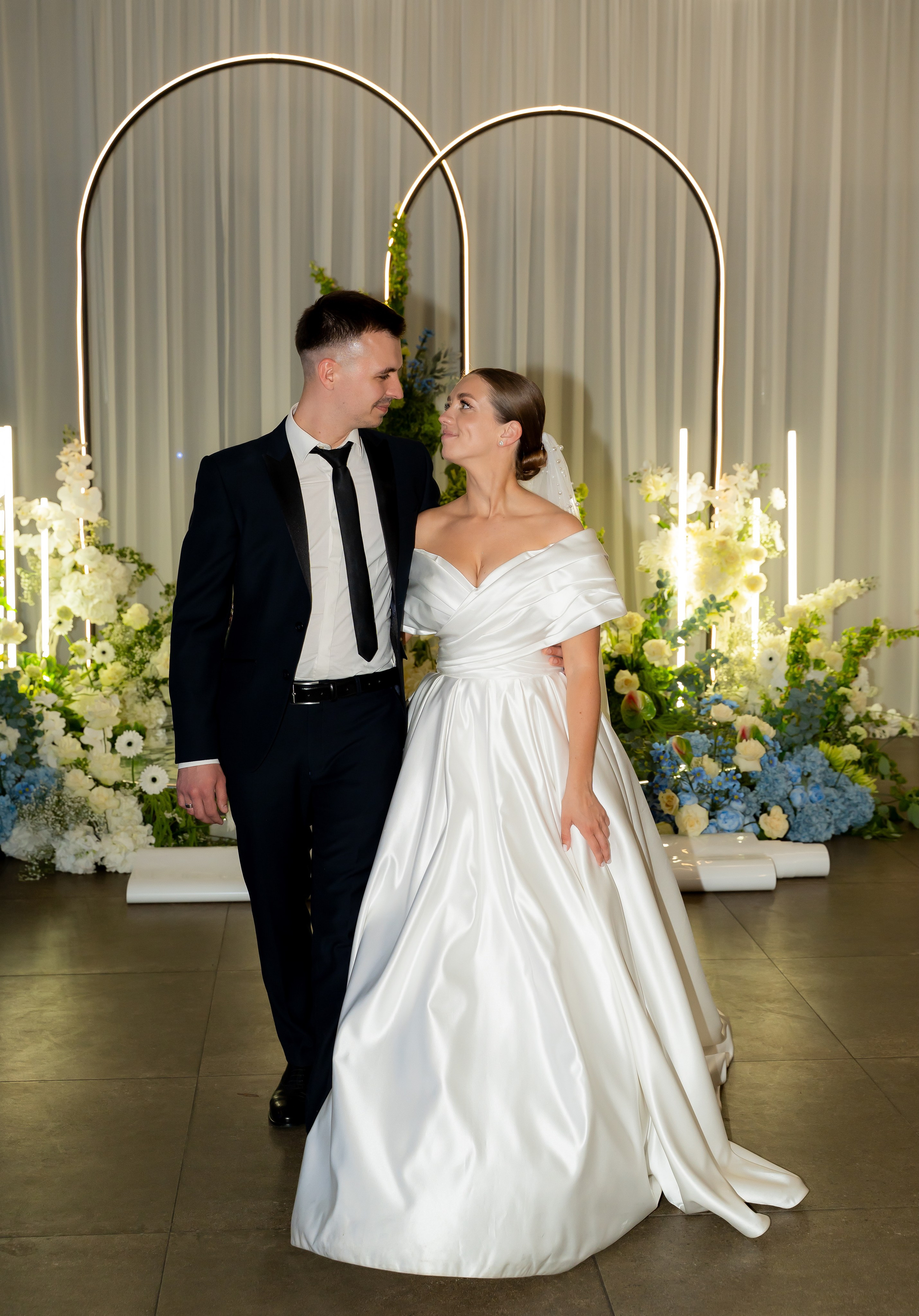 Анонс Ангеліна & Роман. Весільний фотограф Львів Софія Крайник