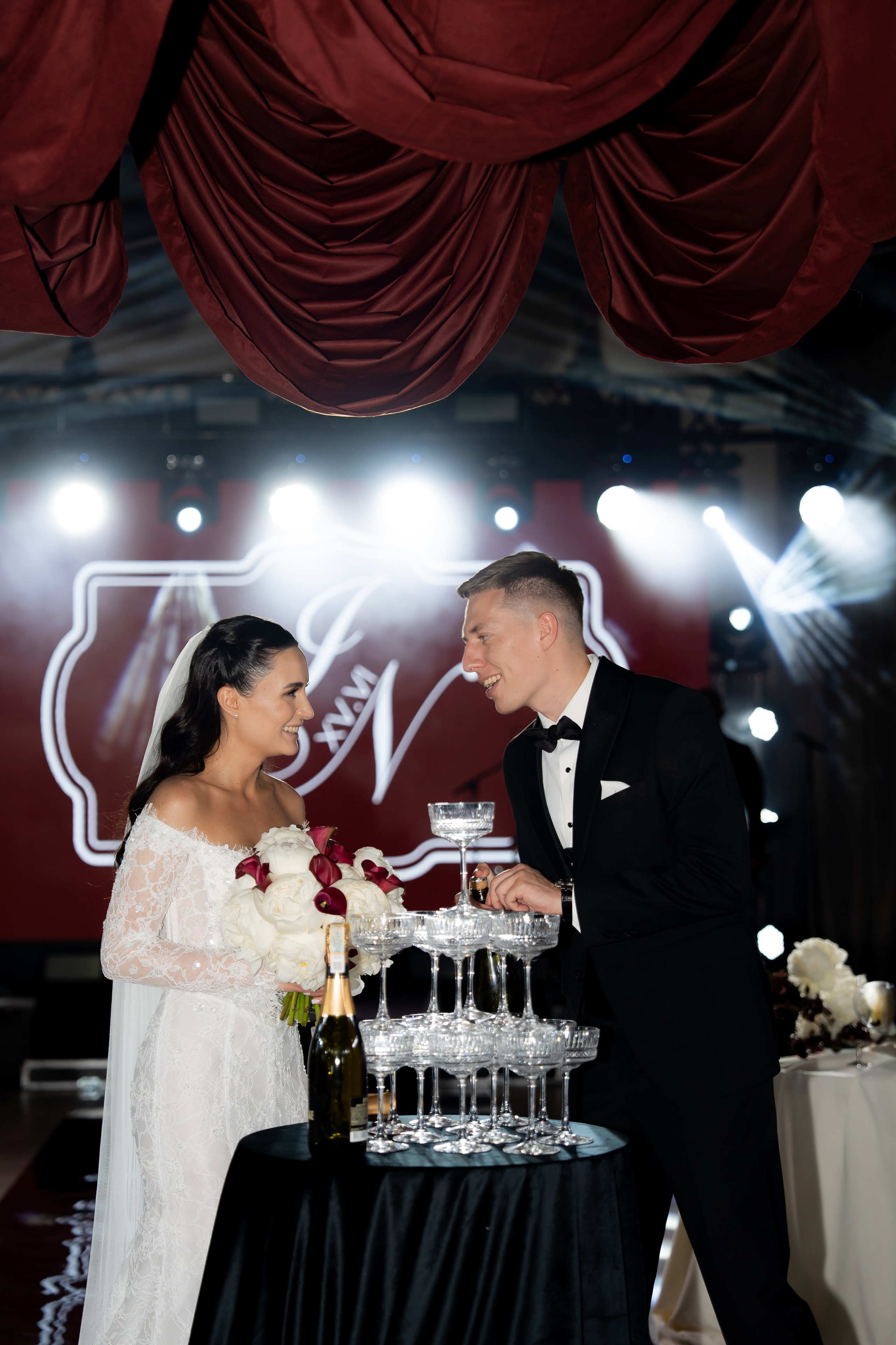 Ірина & Назар. Весільний фотограф Львів Софія Крайник