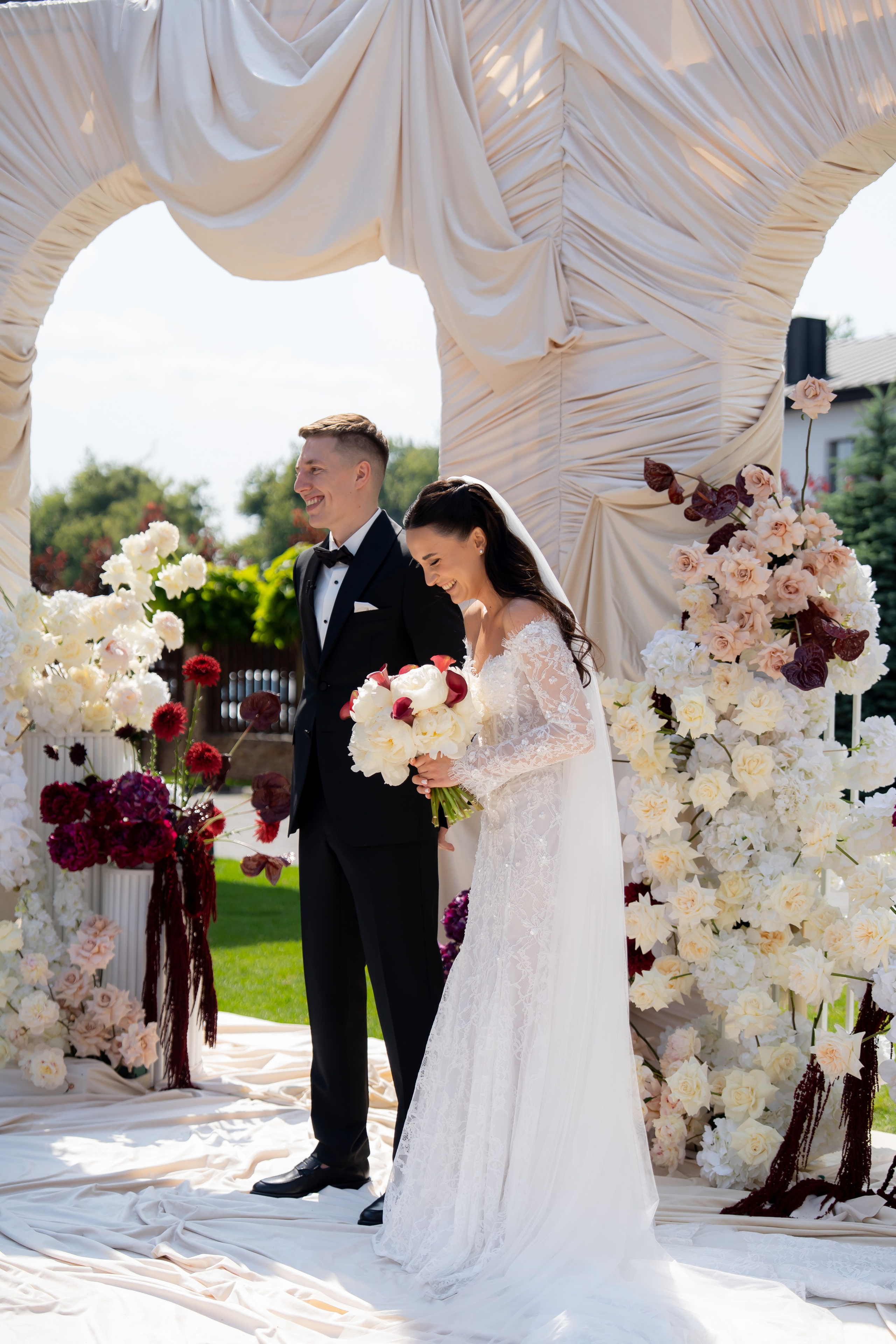 Ірина & Назар. Весільний фотограф Львів Софія Крайник