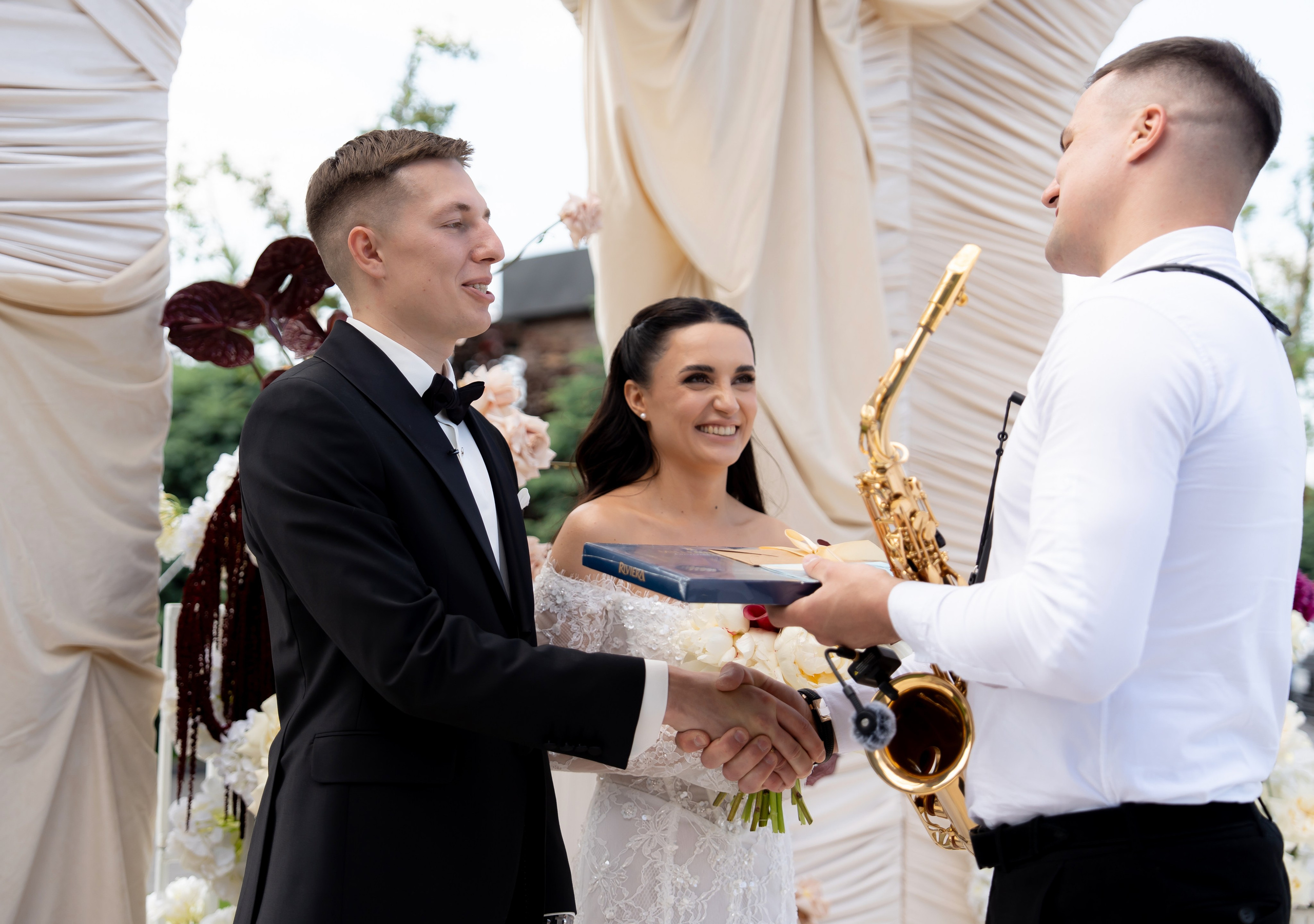 Ірина & Назар. Весільний фотограф Львів Софія Крайник