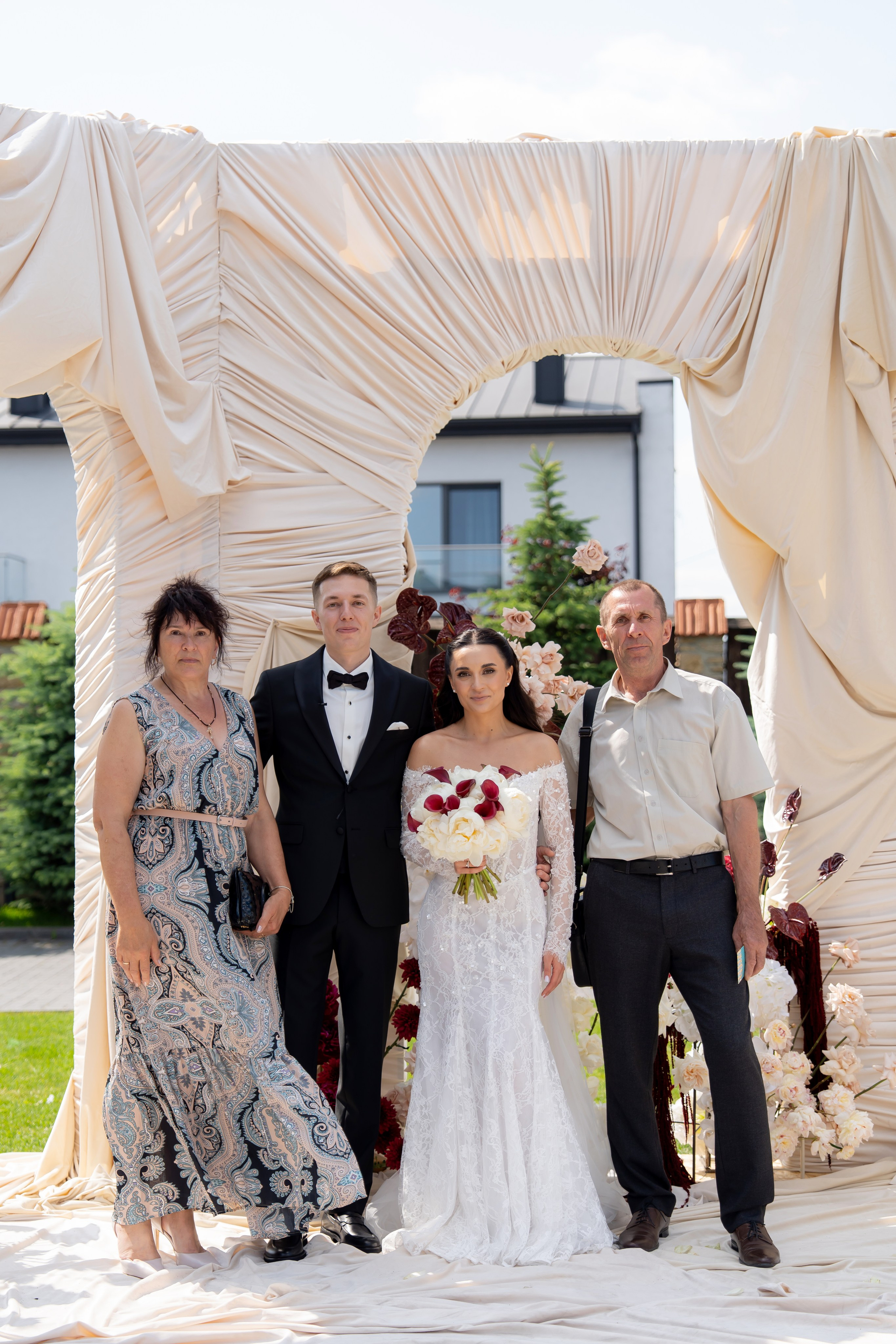 Ірина & Назар. Весільний фотограф Львів Софія Крайник