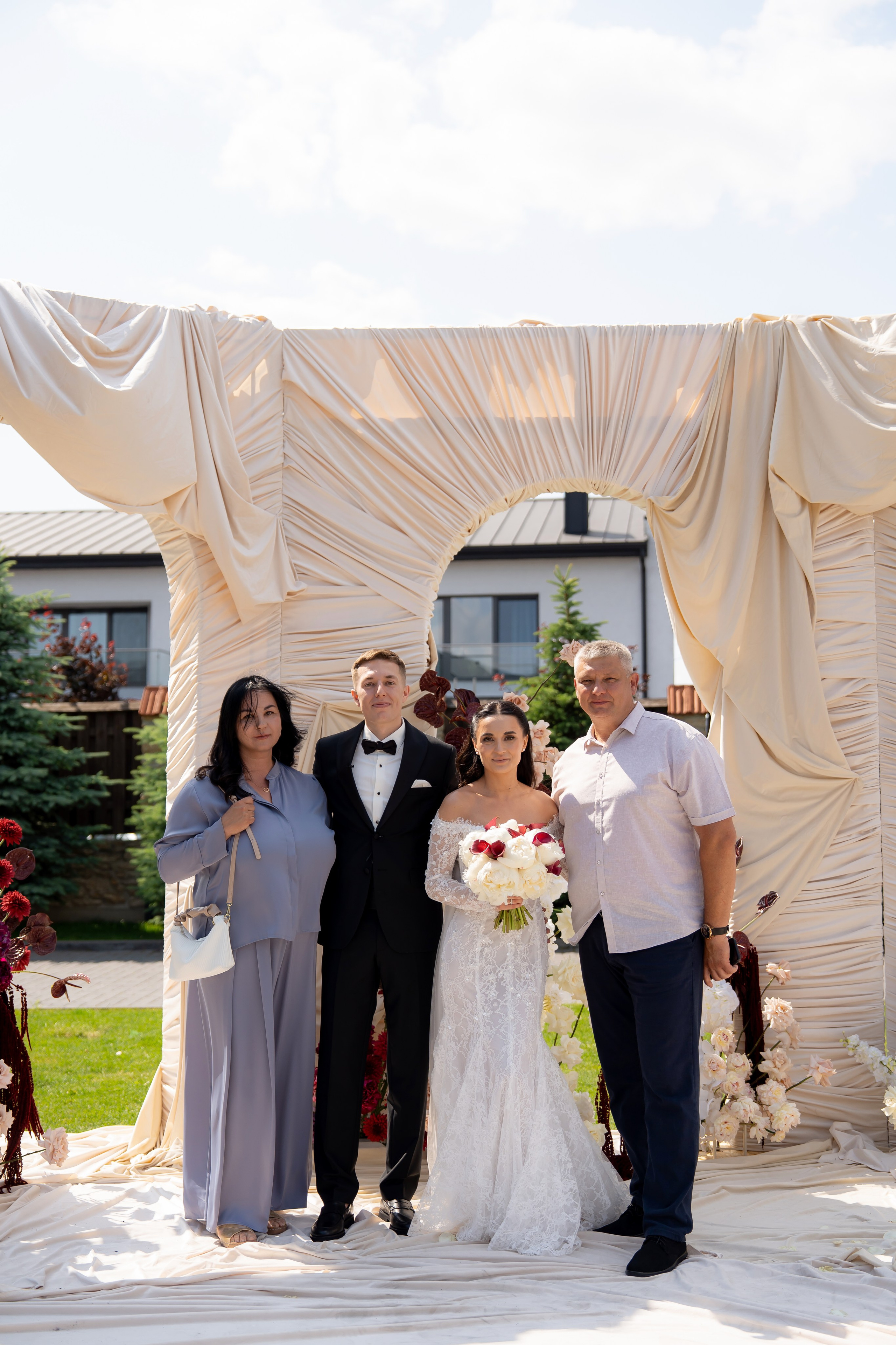 Ірина & Назар. Весільний фотограф Львів Софія Крайник