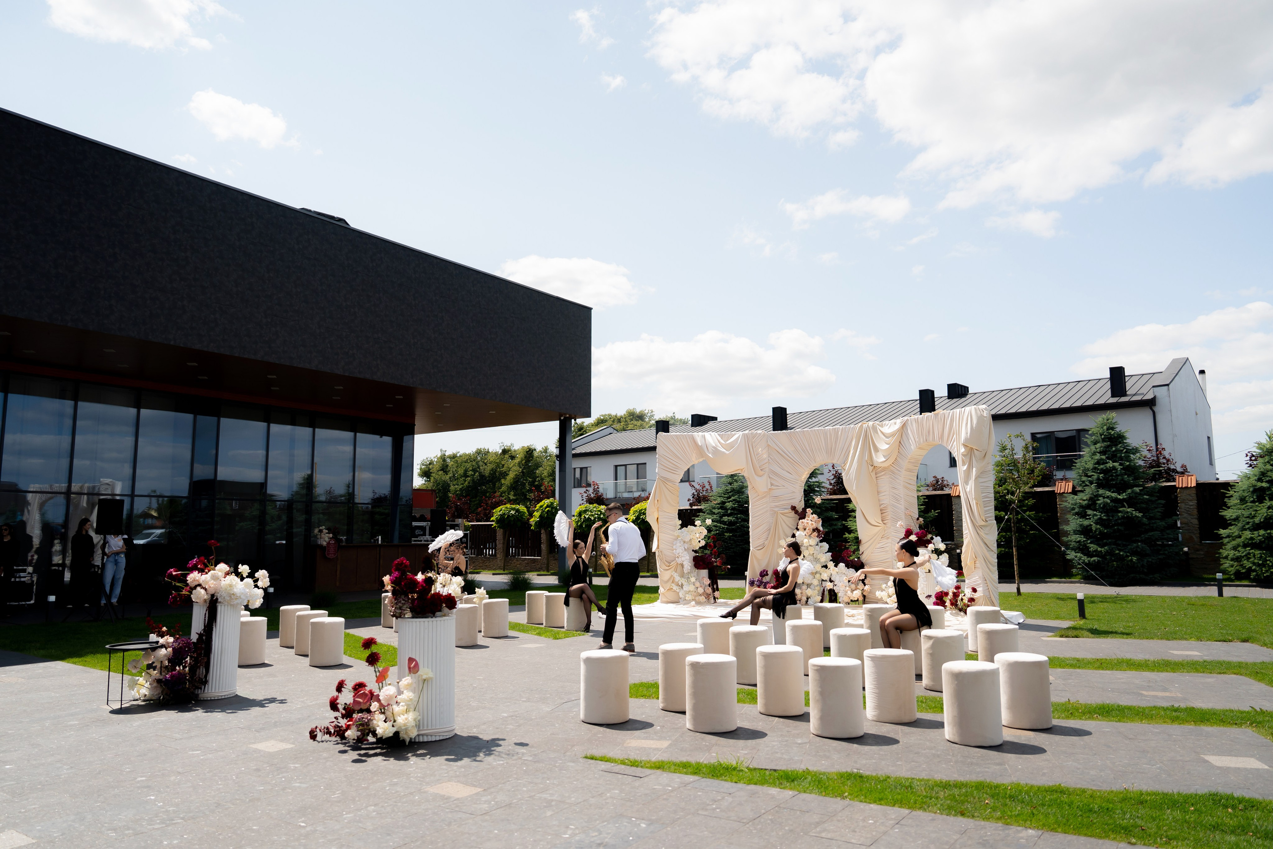 Ірина & Назар. Весільний фотограф Львів Софія Крайник