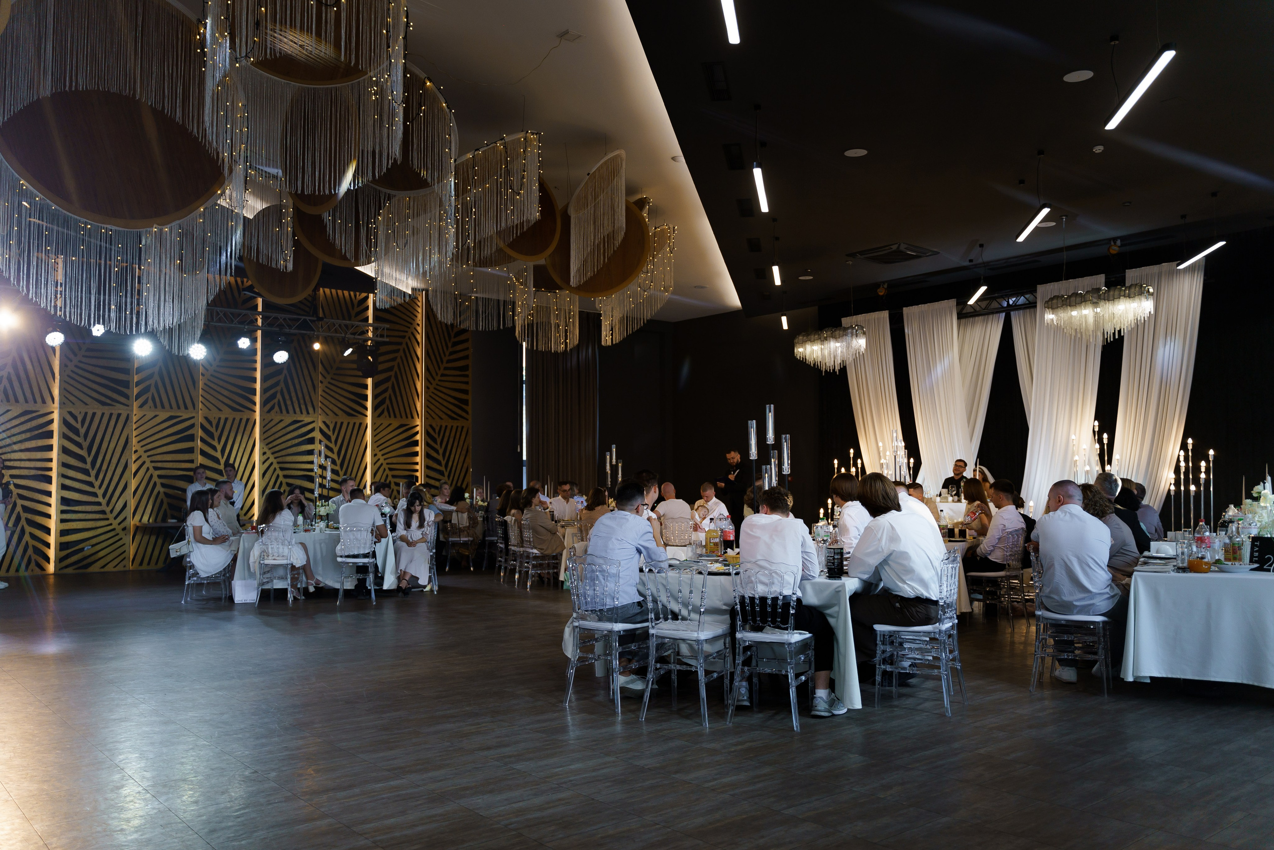 Віталій & Ліліана. Весільний фотограф Львів Софія Крайник